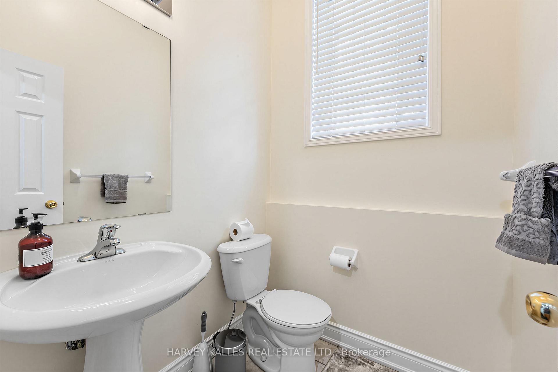 12 Tidewater Road