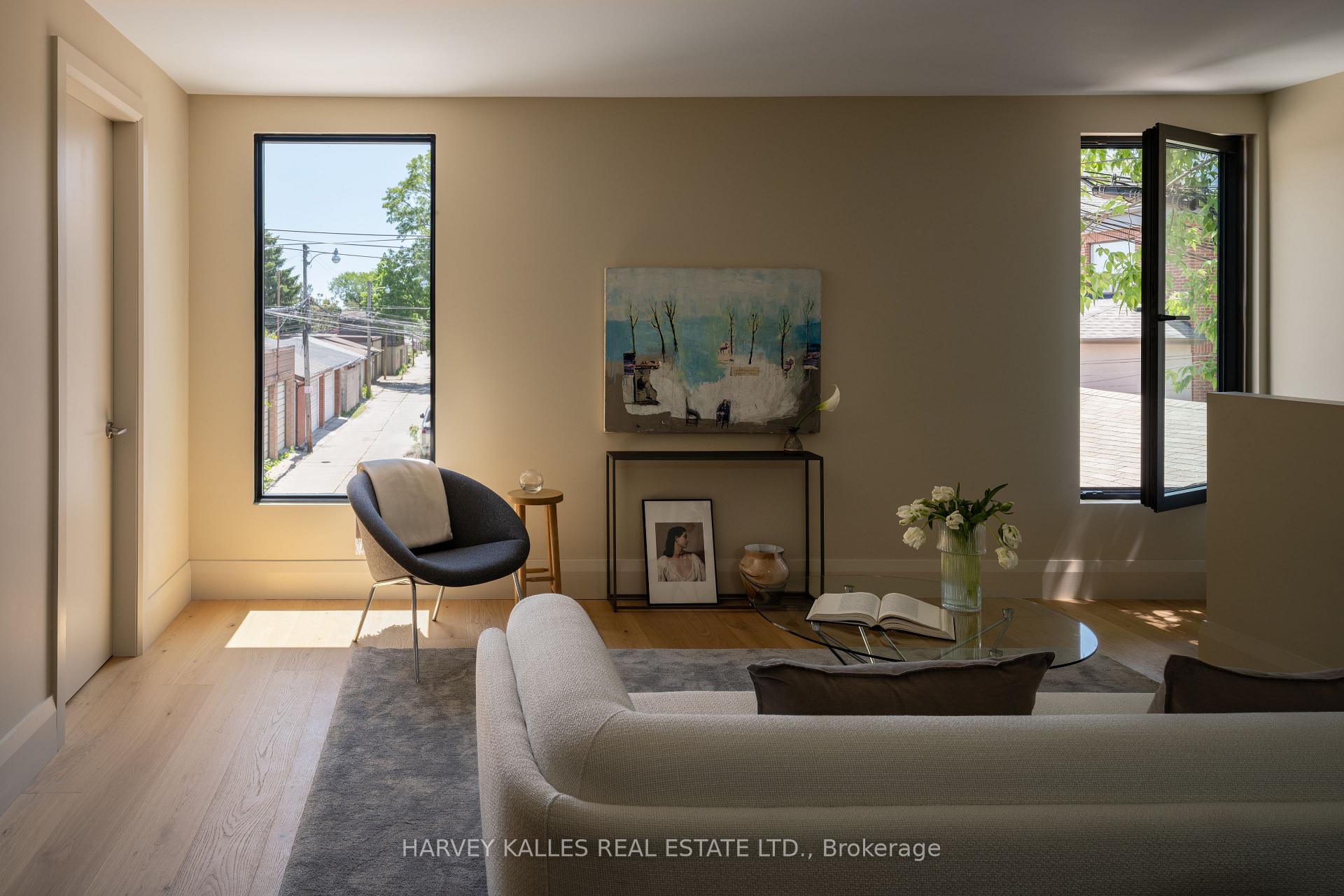 157 Hallam Street D, Toronto Unit: D