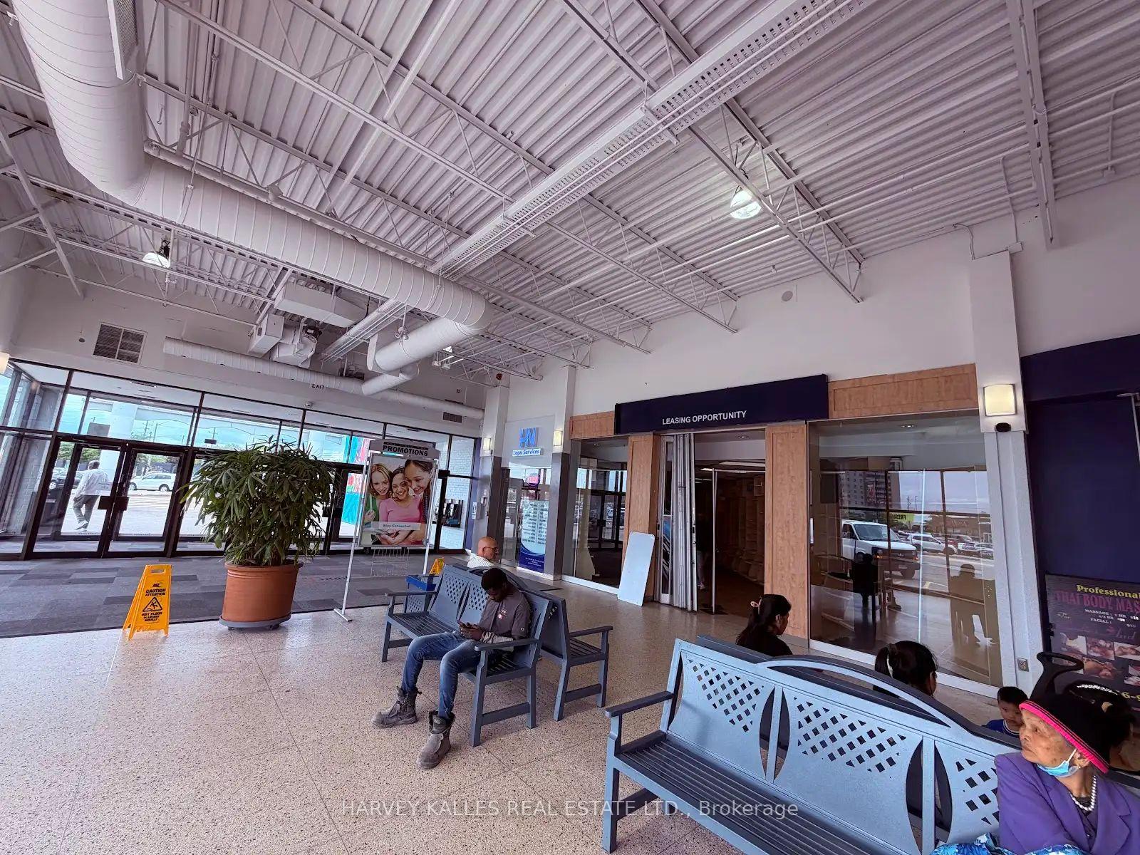 1911 Finch Avenue W 140, Toronto Unit: 140
