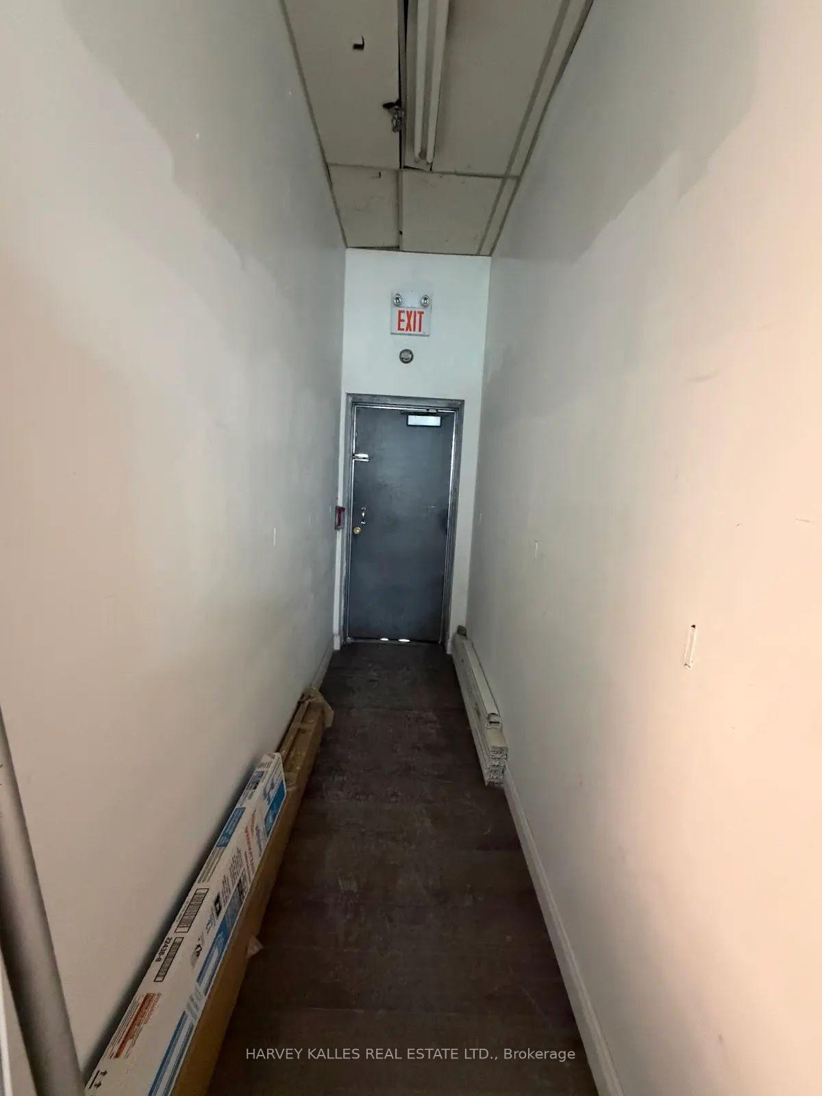 1911 Finch Avenue W 105, Toronto Unit: 105