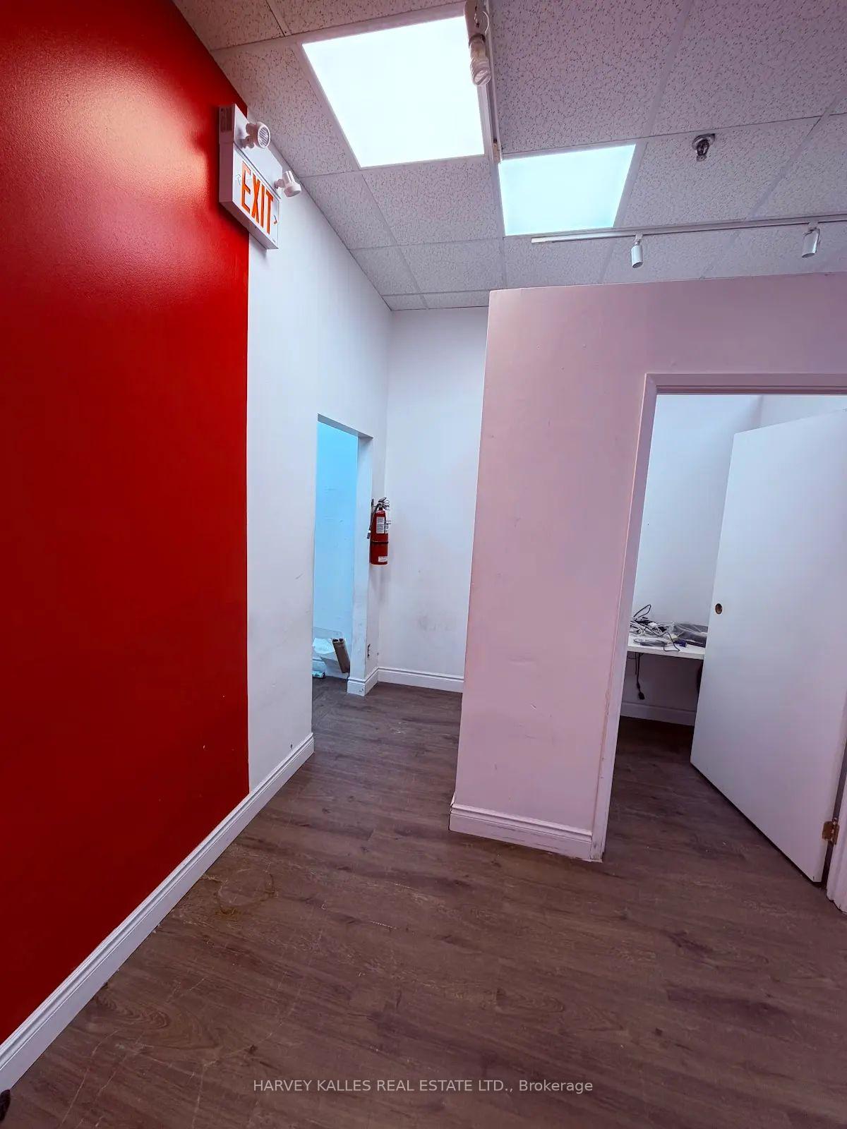 1911 Finch Avenue W 105, Toronto Unit: 105