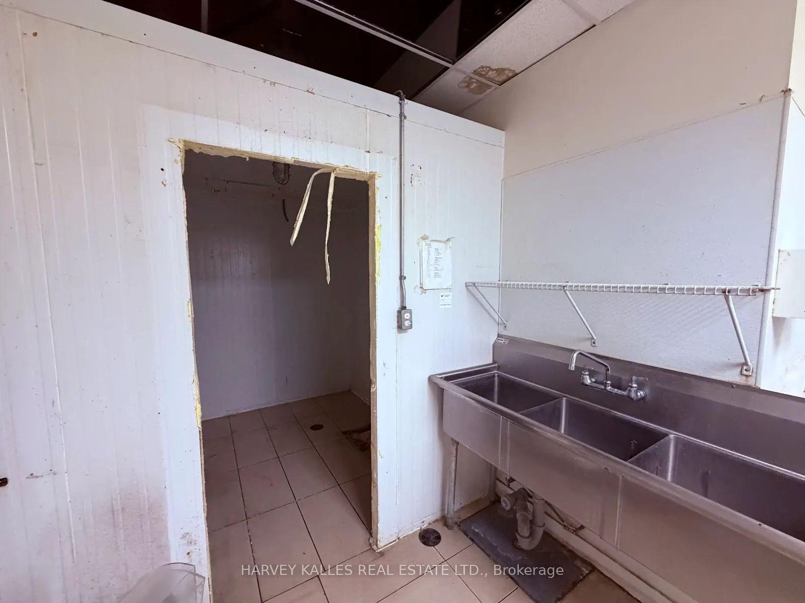 1911 Finch Avenue W 142, Toronto Unit: 142