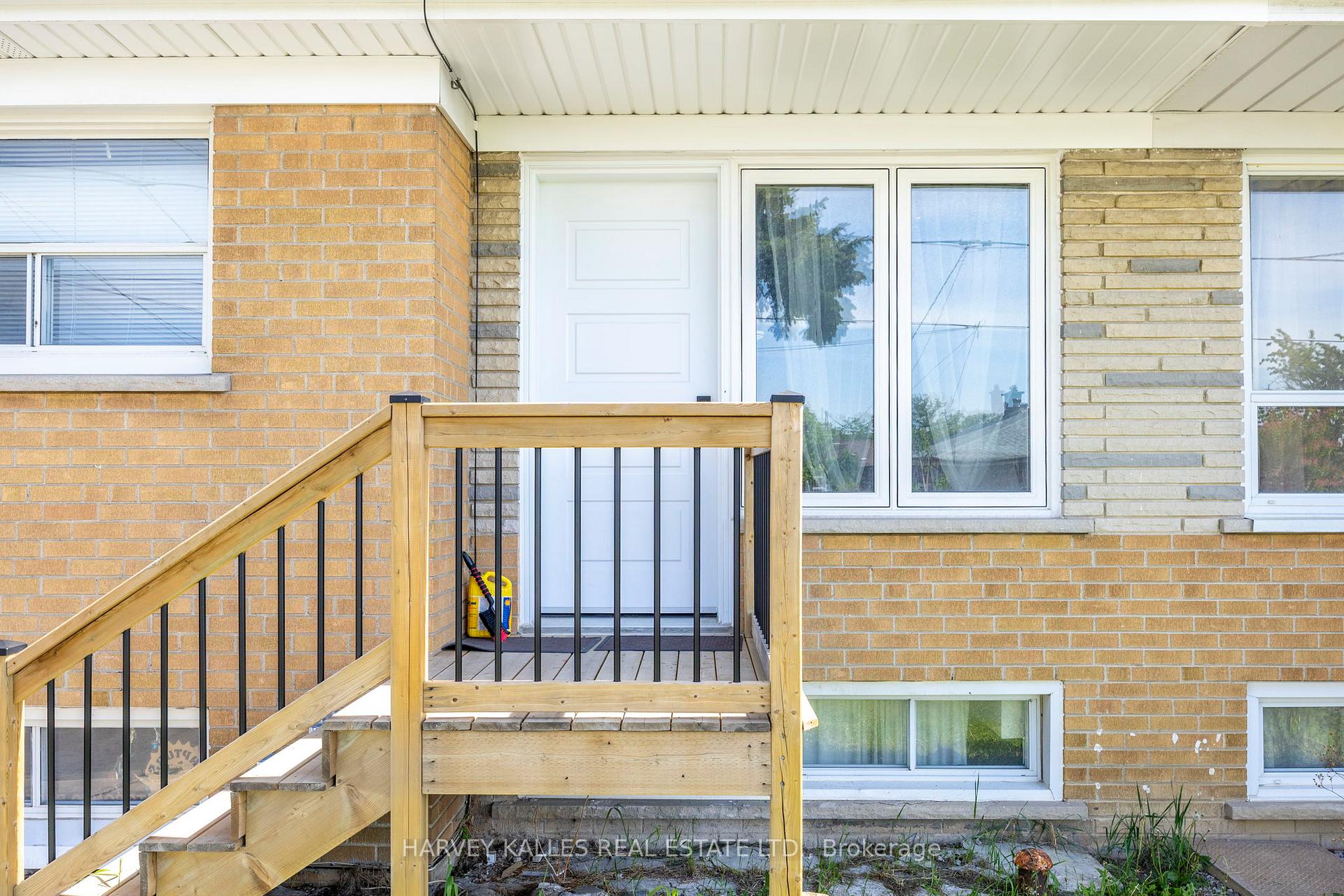29 Giltspur Drive, Toronto