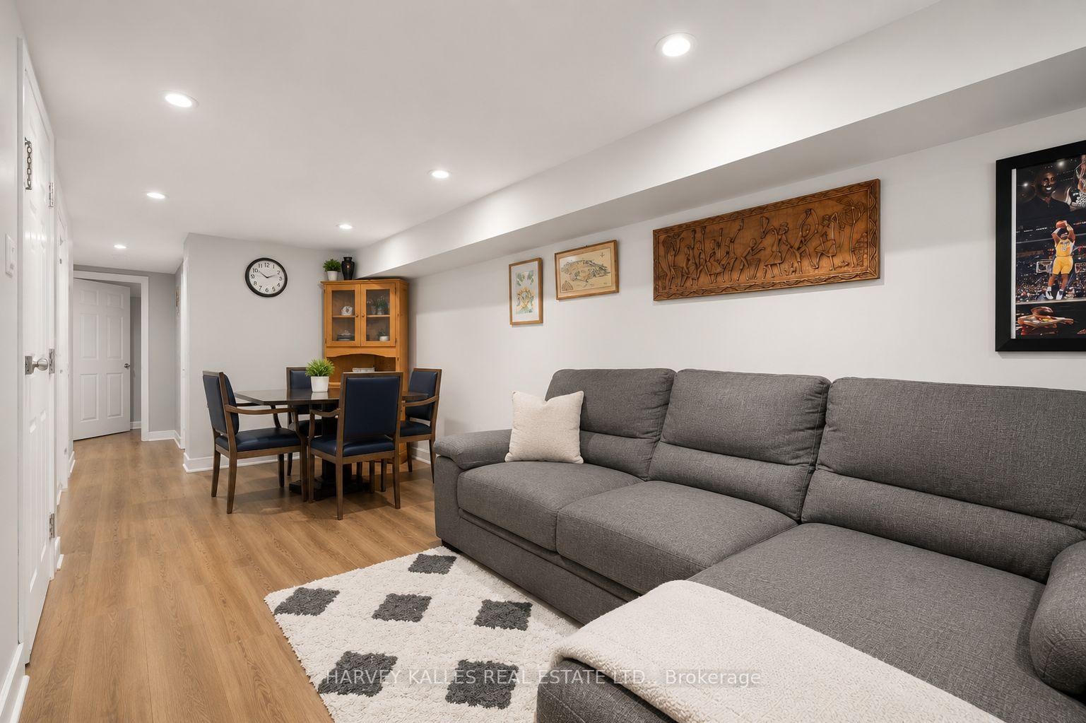 29 Giltspur Drive, Toronto