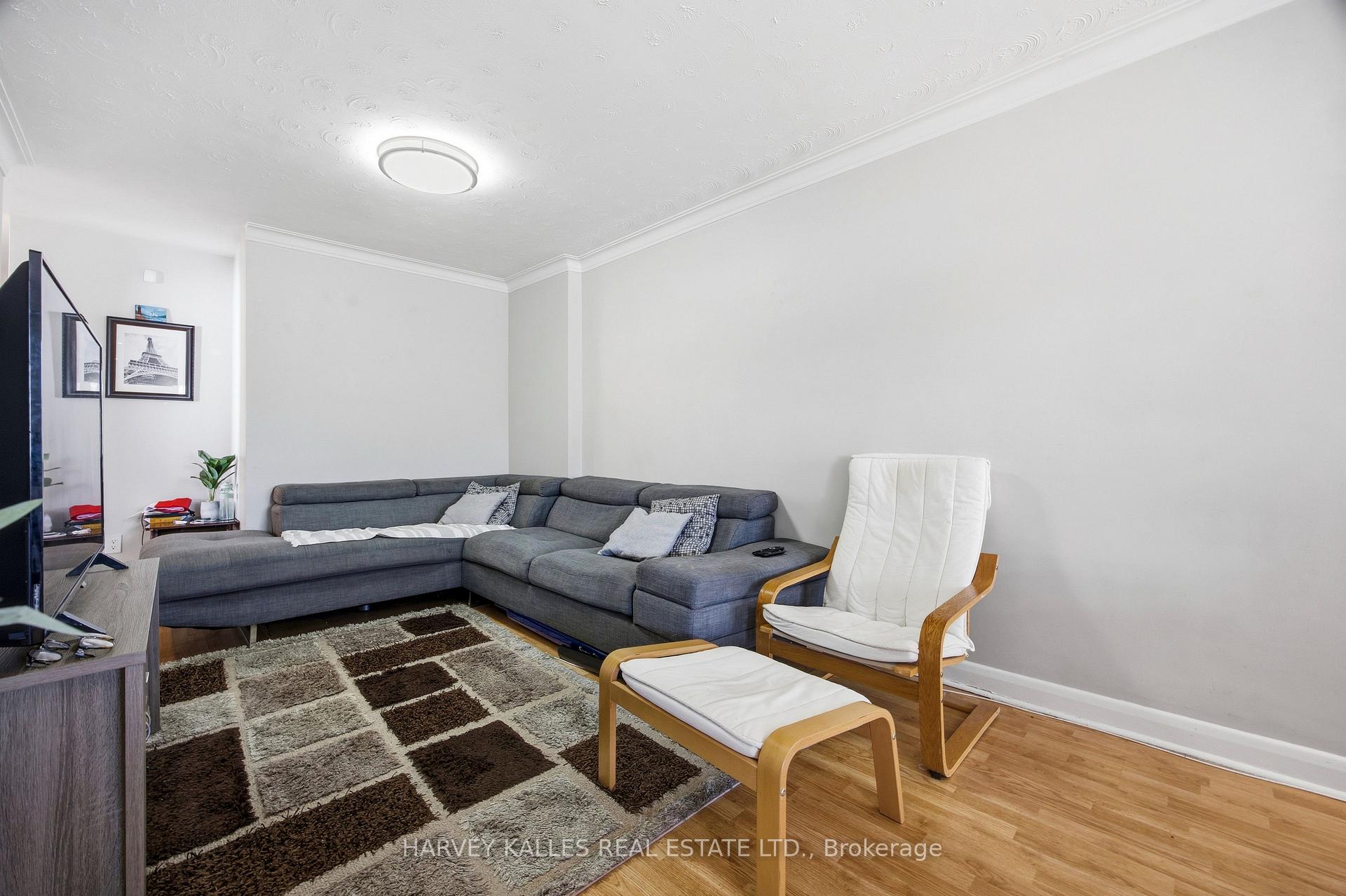 29 Giltspur Drive, Toronto