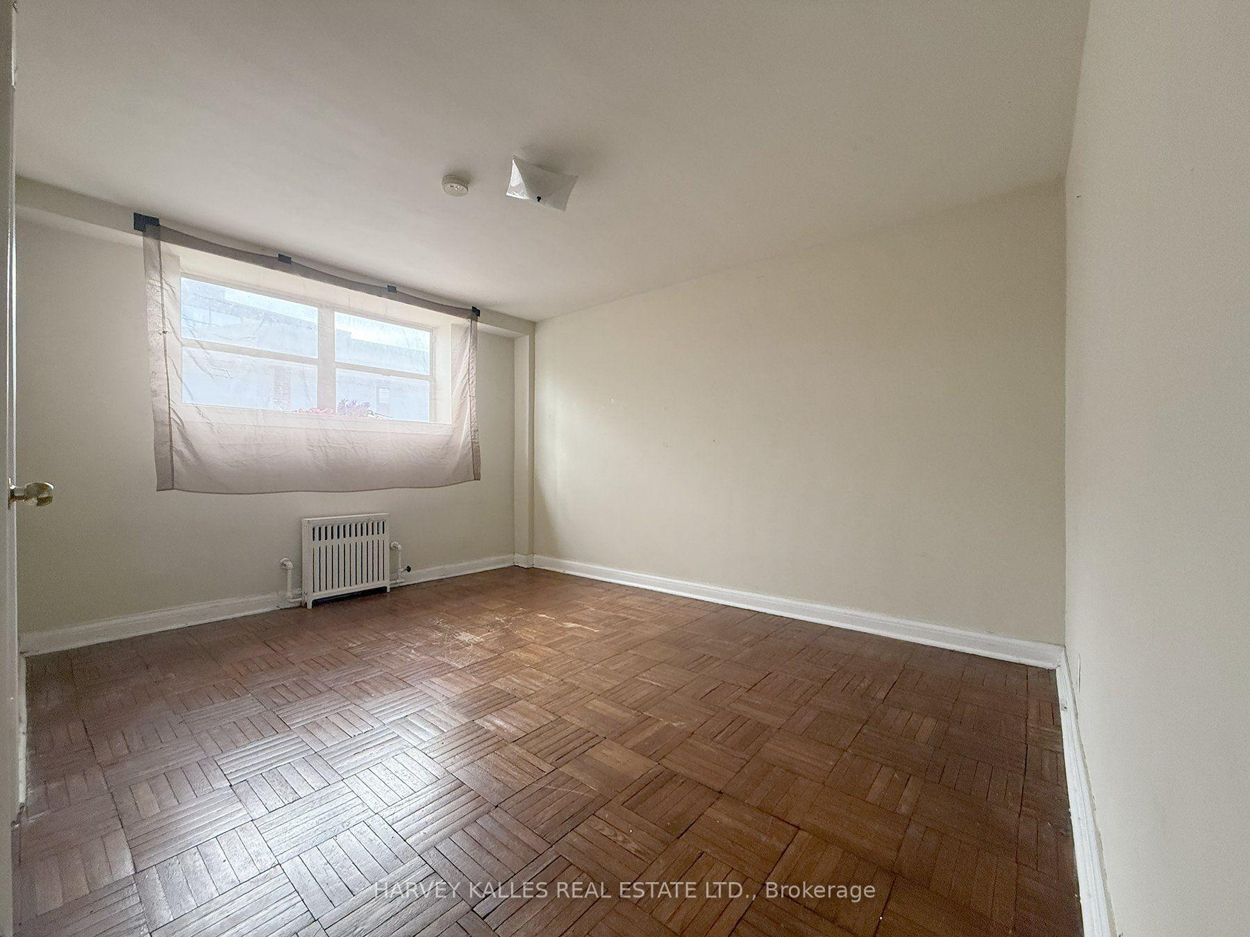 88 Trethewey Drive 2, Toronto Unit: 2