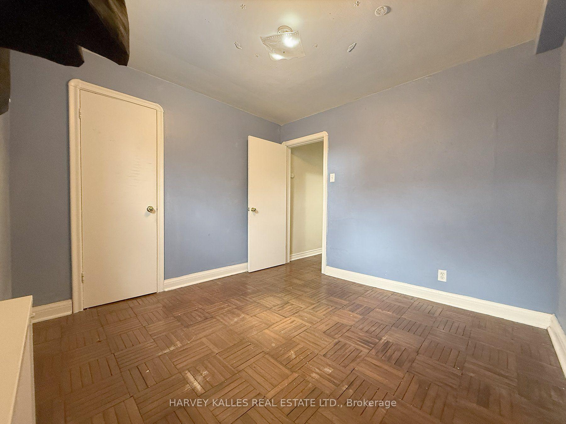 88 Trethewey Drive 2, Toronto Unit: 2