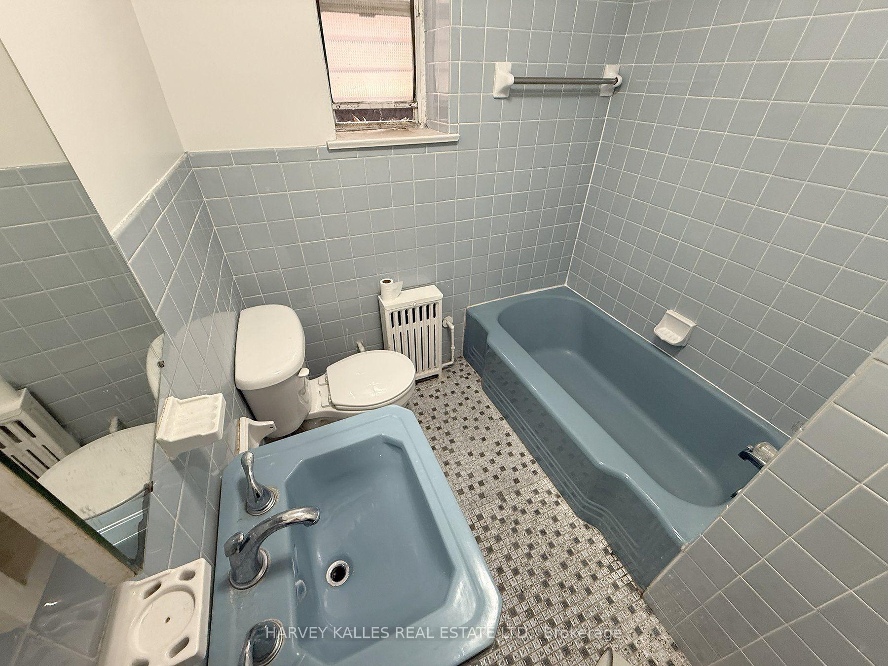 88 Trethewey Drive 2, Toronto Unit: 2
