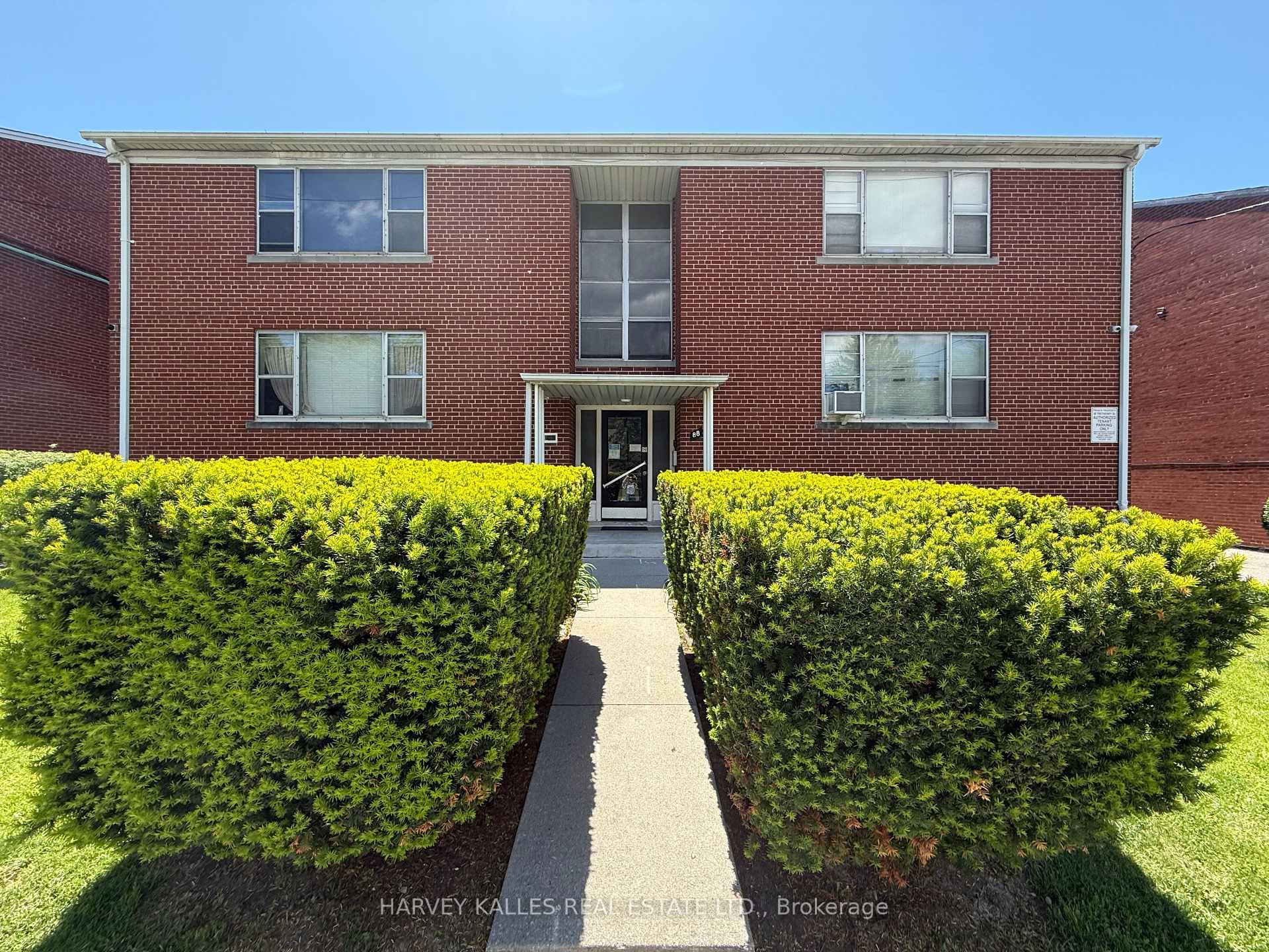 88 Trethewey Drive 6, Toronto Unit: 6