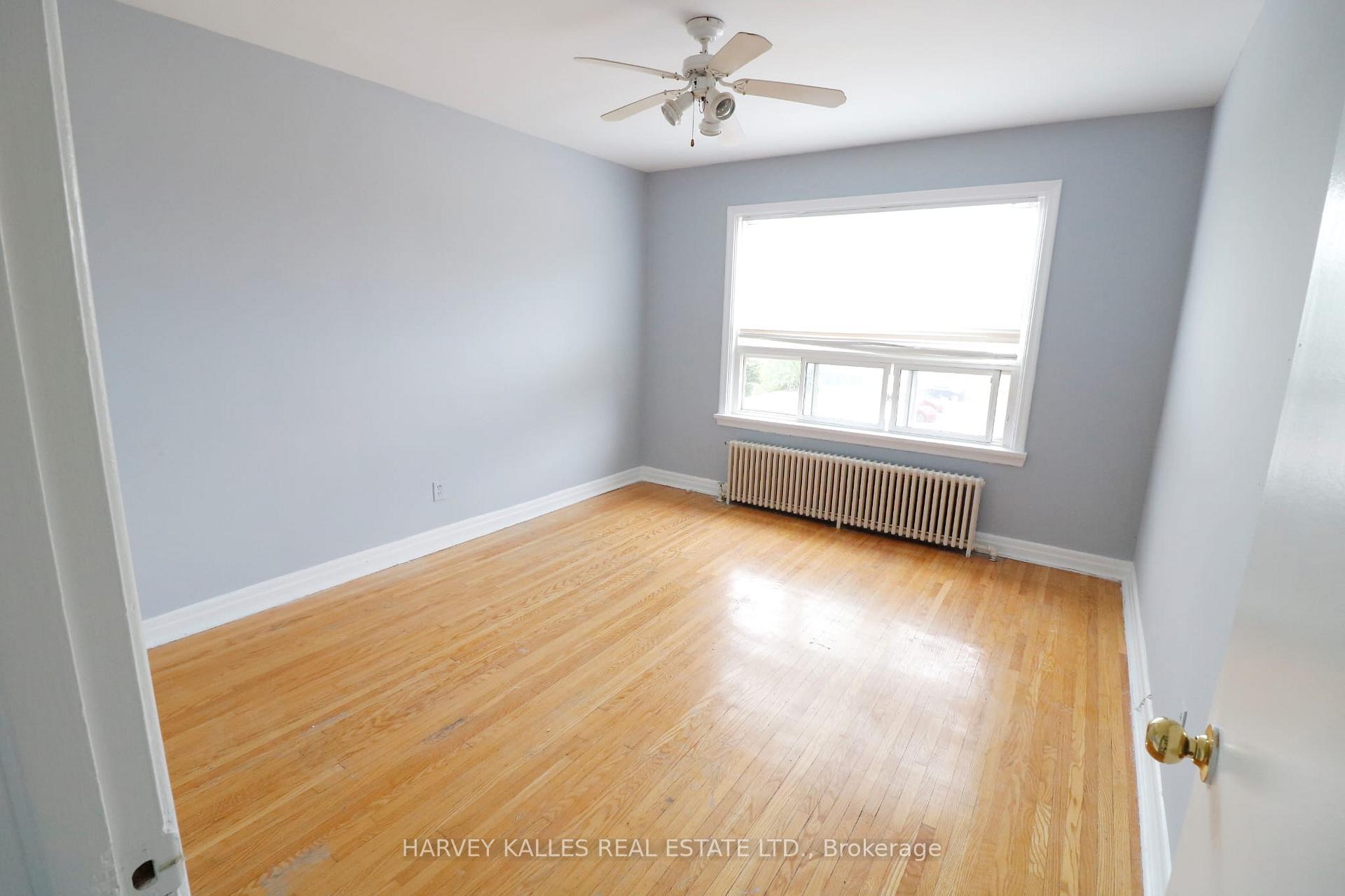 2434 Keele Street 10, Toronto Unit: 10