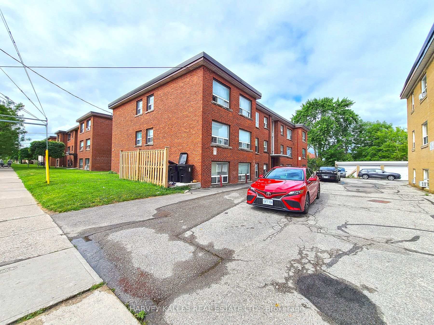 2434 Keele Street 10, Toronto Unit: 10
