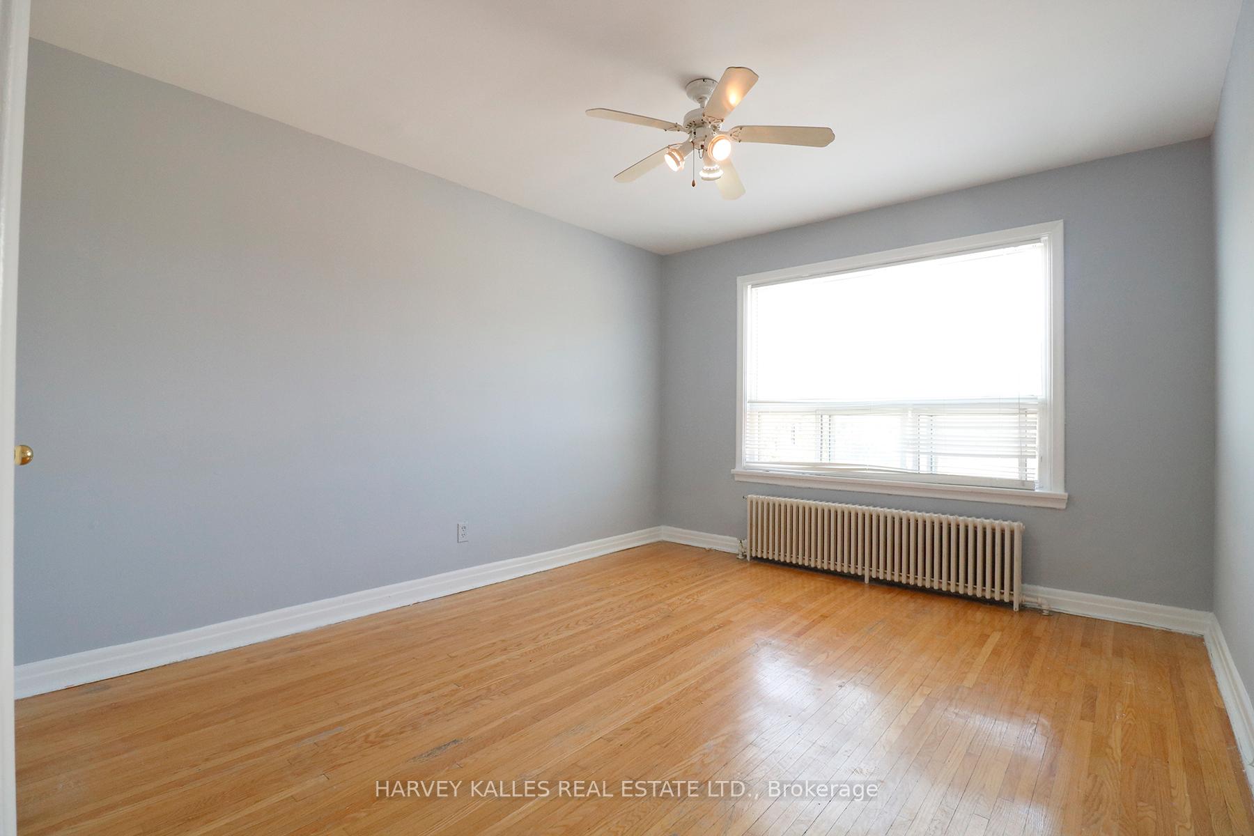 2434 Keele Street 10, Toronto Unit: 10
