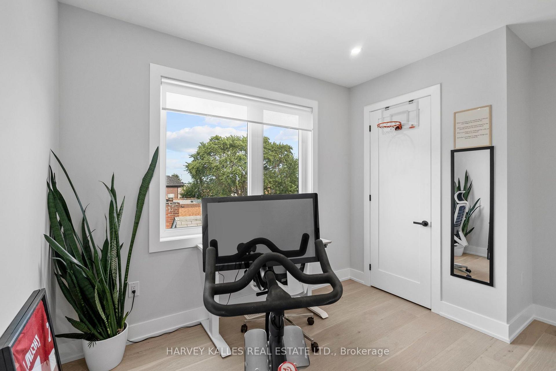 32 Albright Avenue, Toronto