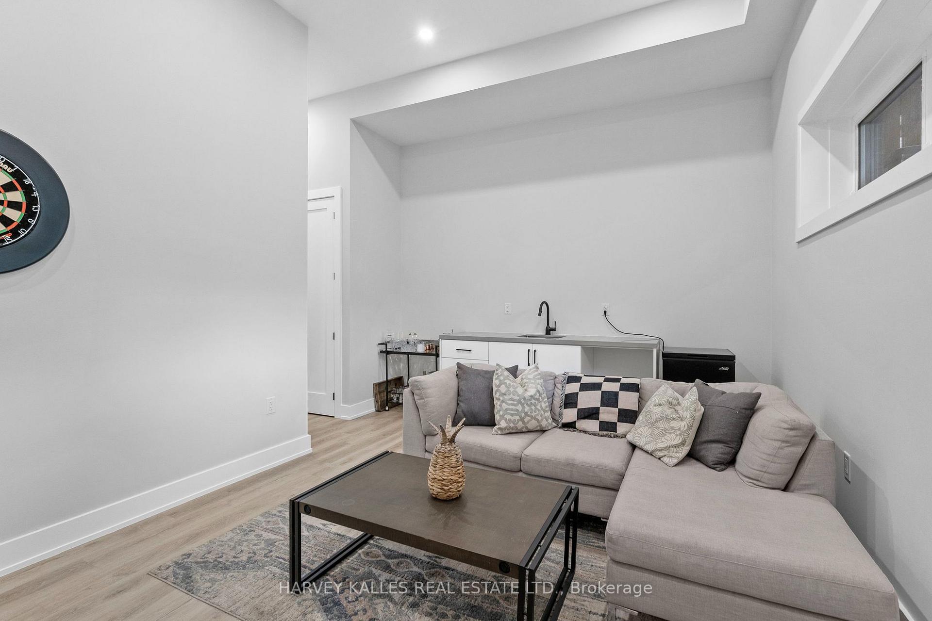 32 Albright Avenue, Toronto
