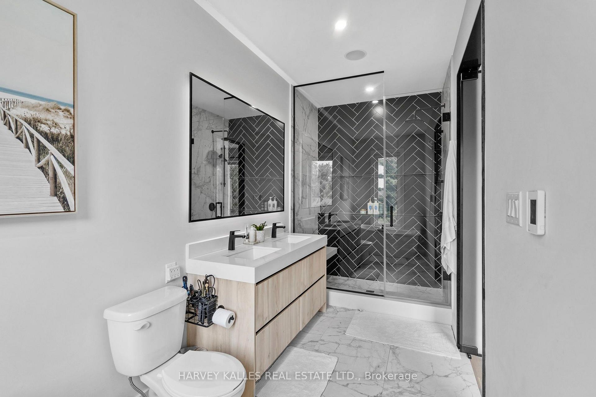 32 Albright Avenue, Toronto