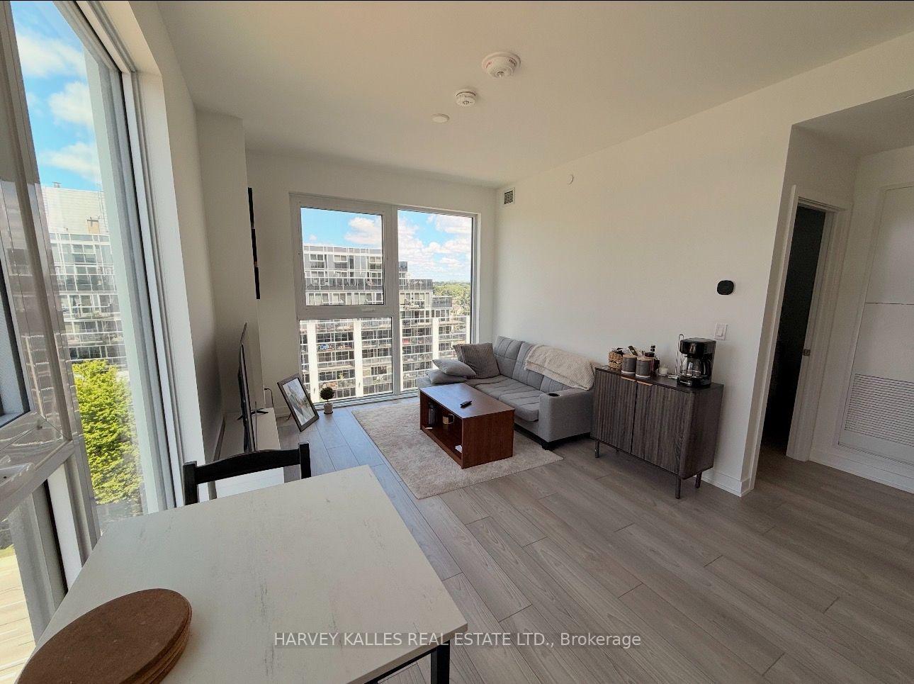1007 The Queensway 730, Toronto Unit: 730