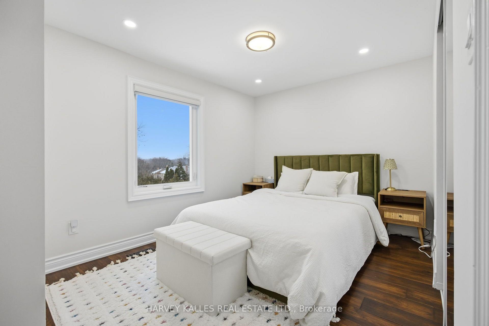 3254 Sir Johns Homestead