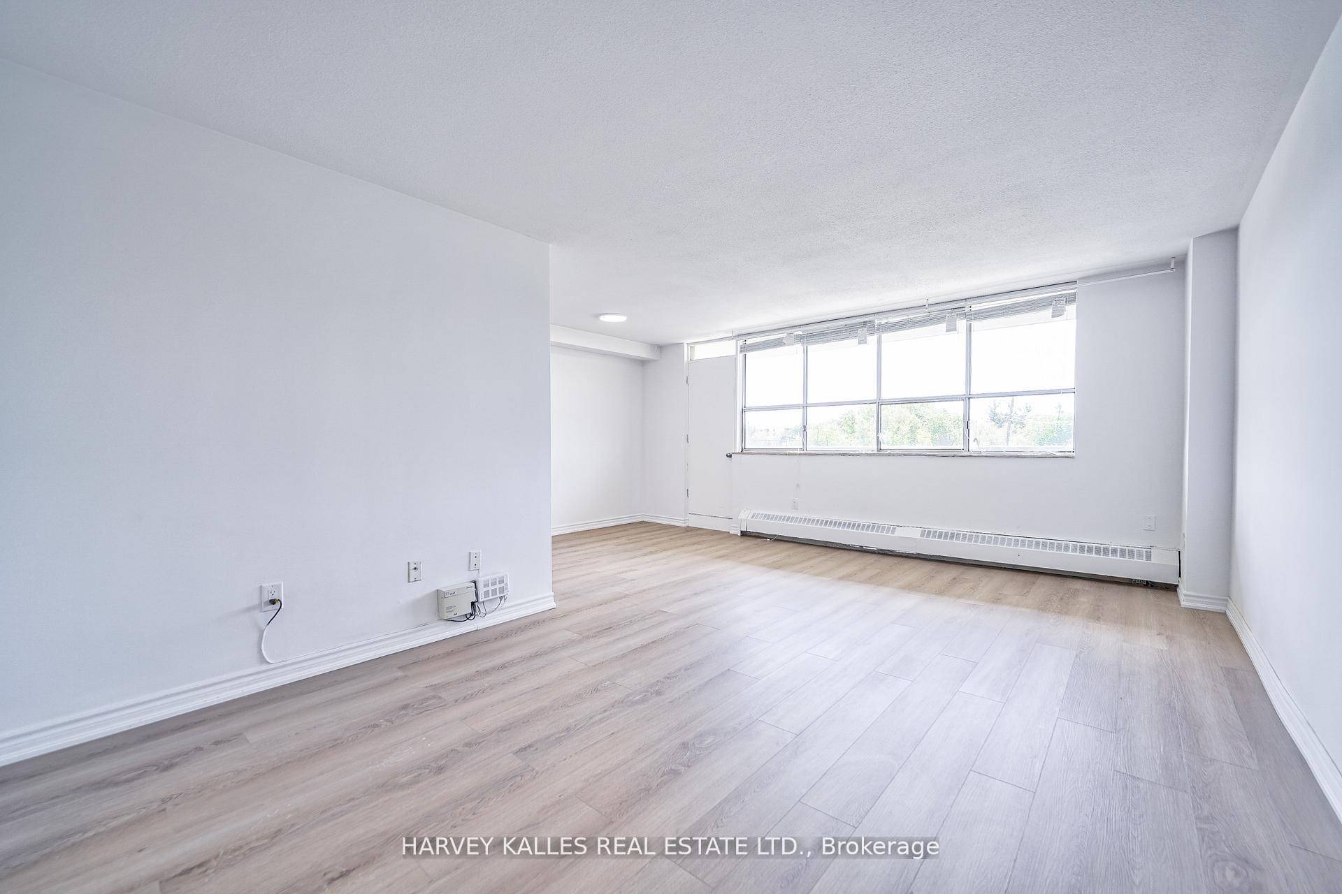2000 Sheppard Avenue W 501, Toronto Unit: 501