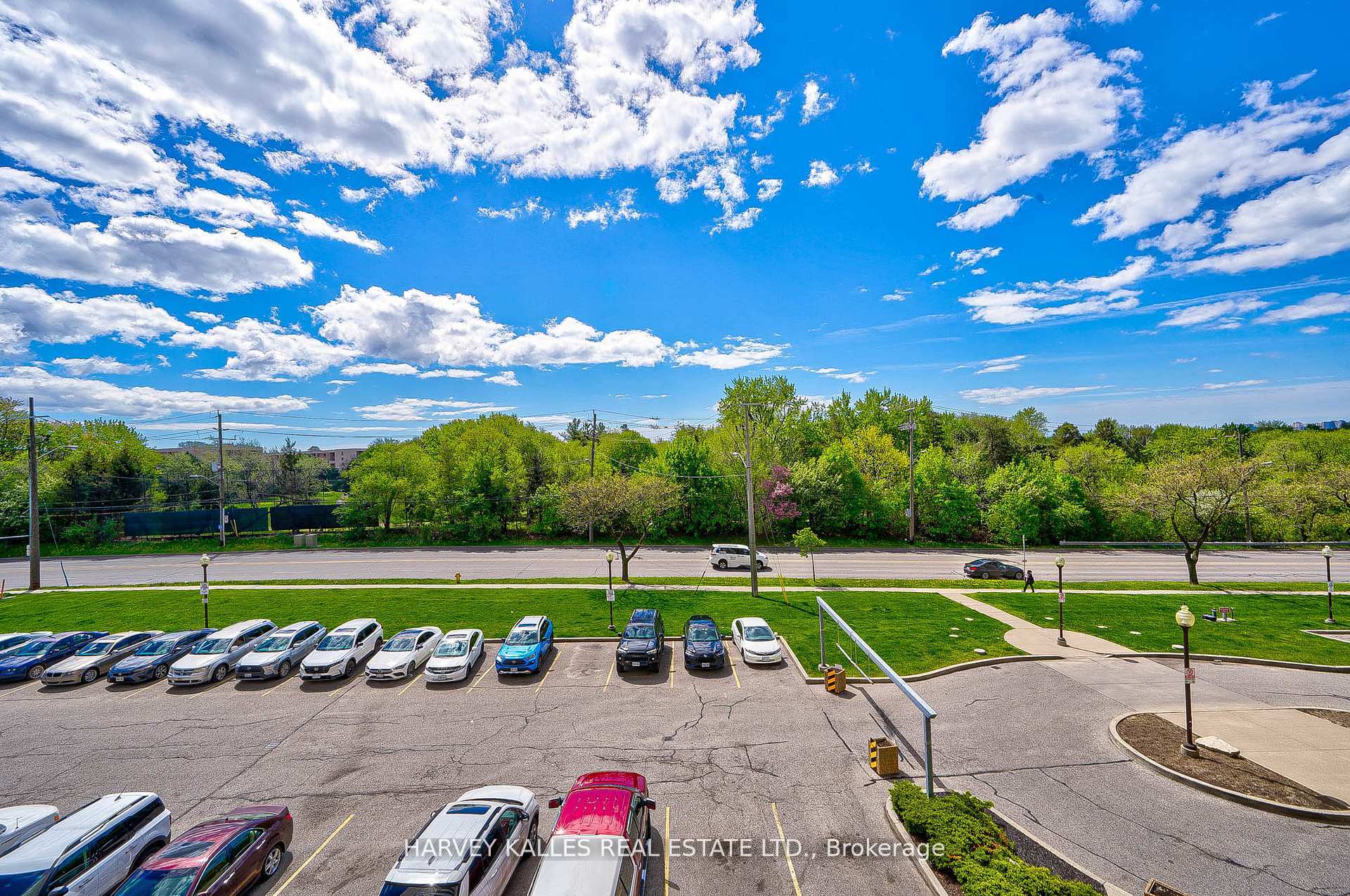 2000 Sheppard Avenue W 501, Toronto Unit: 501