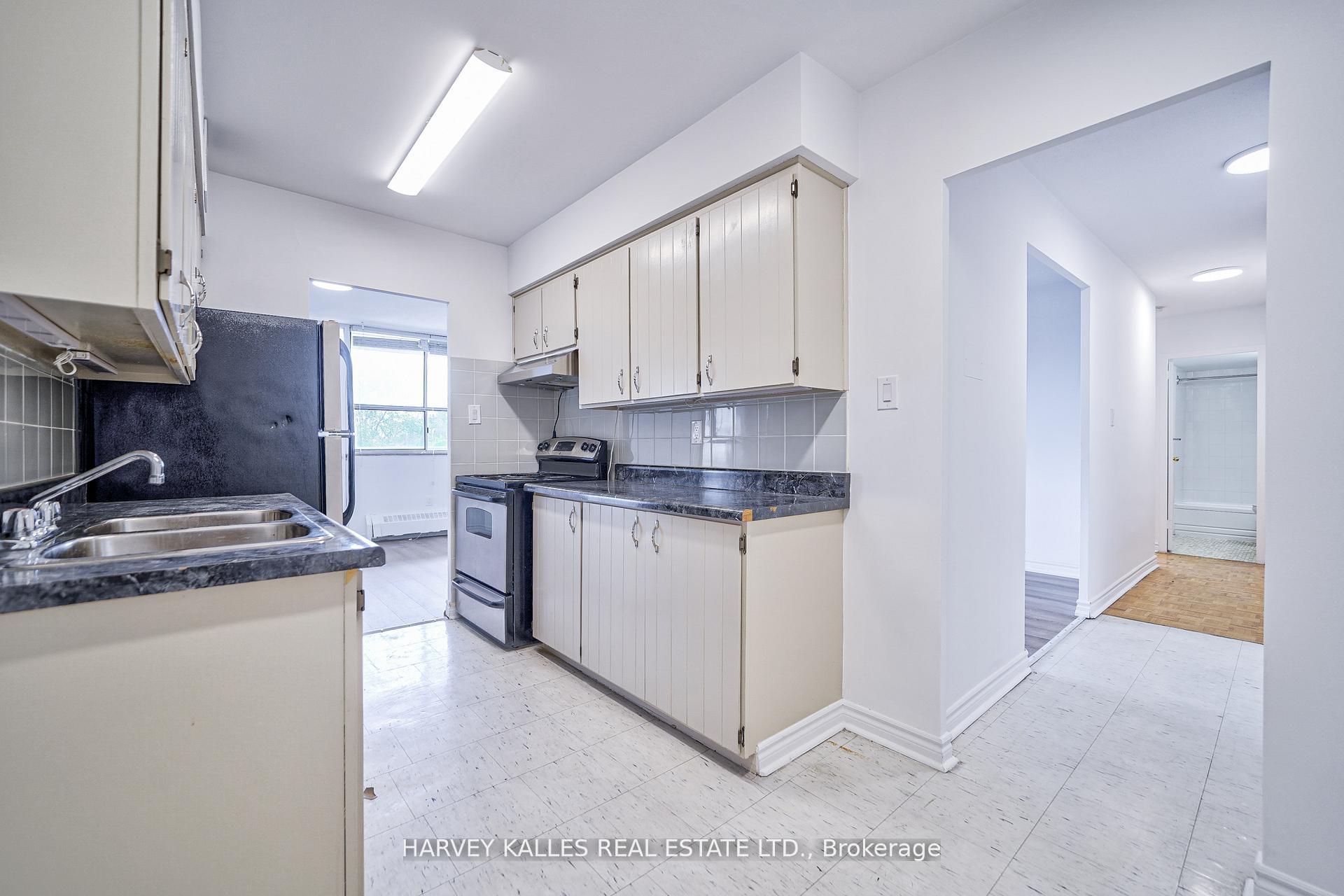 2000 Sheppard Avenue W 501, Toronto Unit: 501