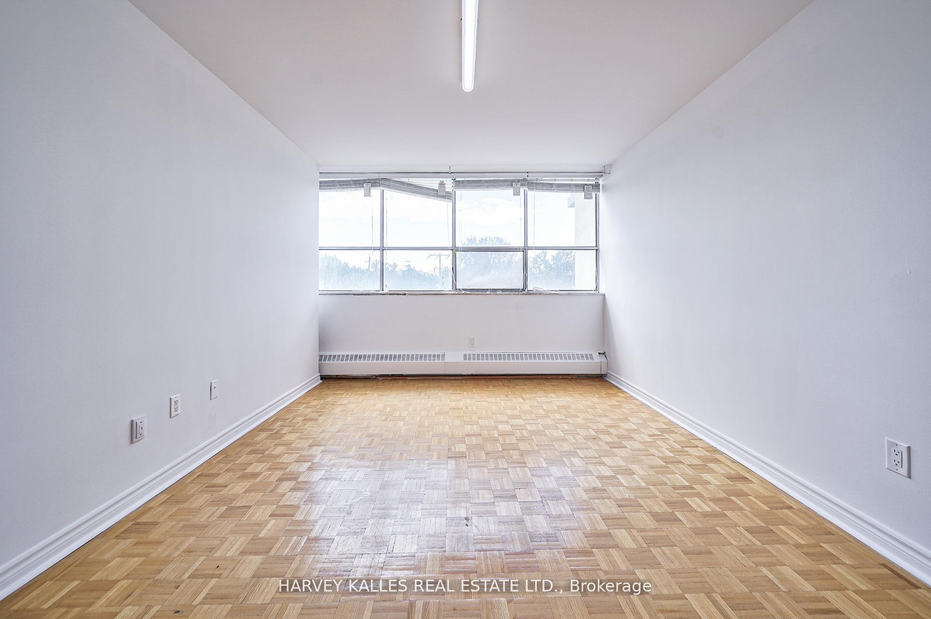 2000 Sheppard Avenue W 501, Toronto Unit: 501