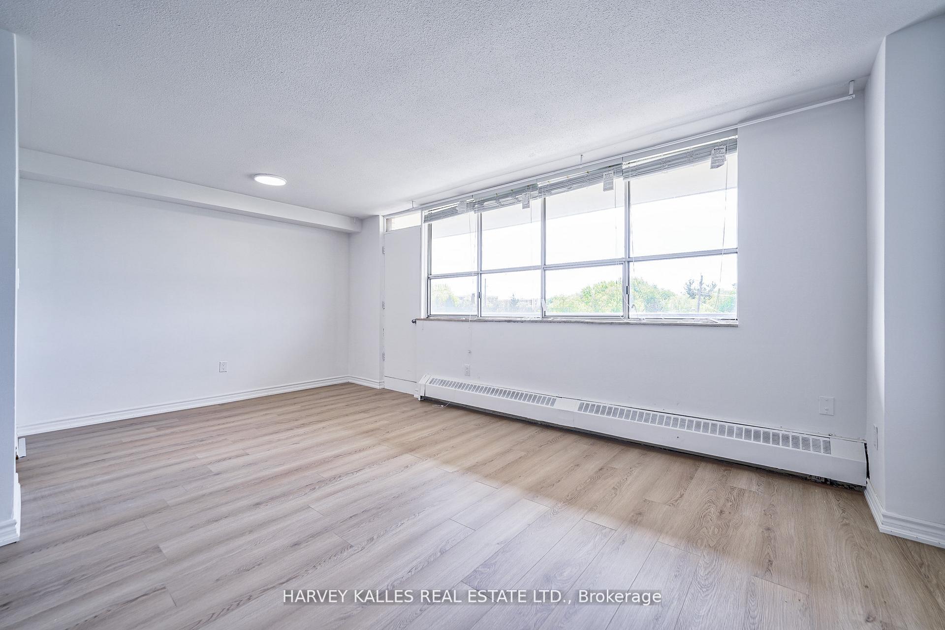 2000 Sheppard Avenue W 501, Toronto Unit: 501