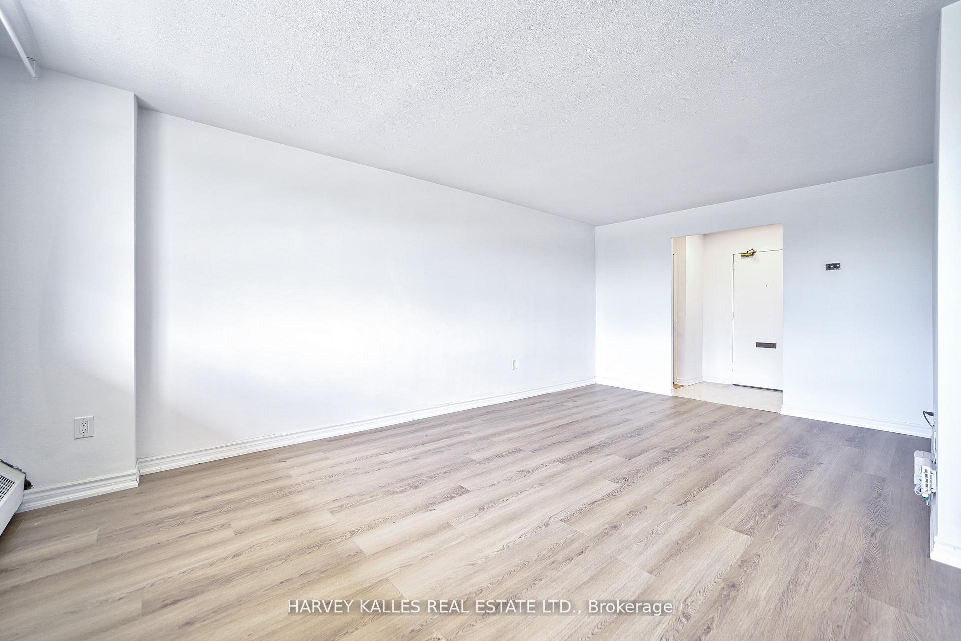 2000 Sheppard Avenue W 501, Toronto Unit: 501