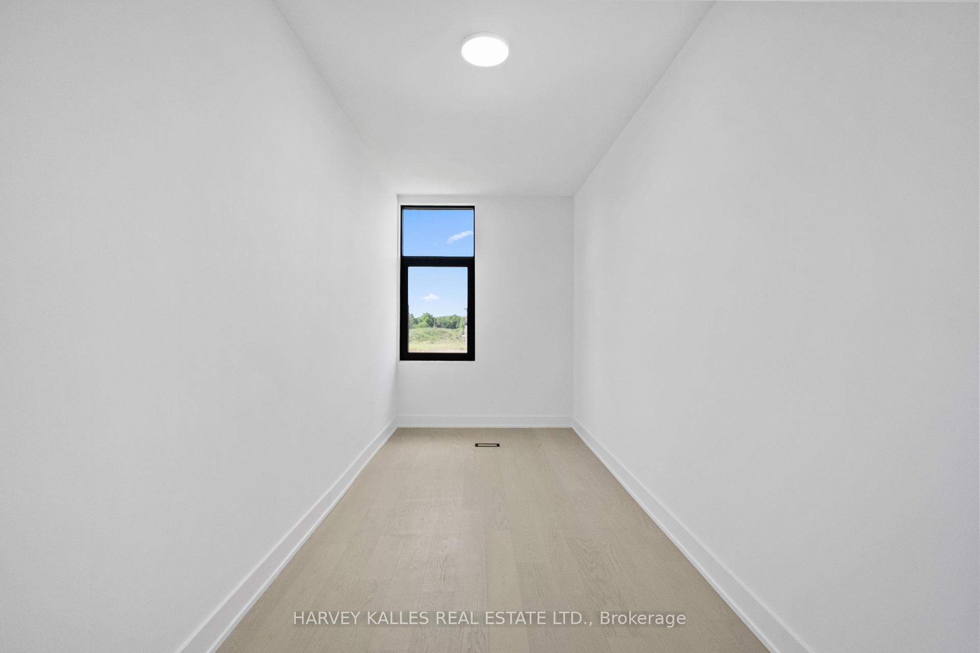 2 Sugarbush Court