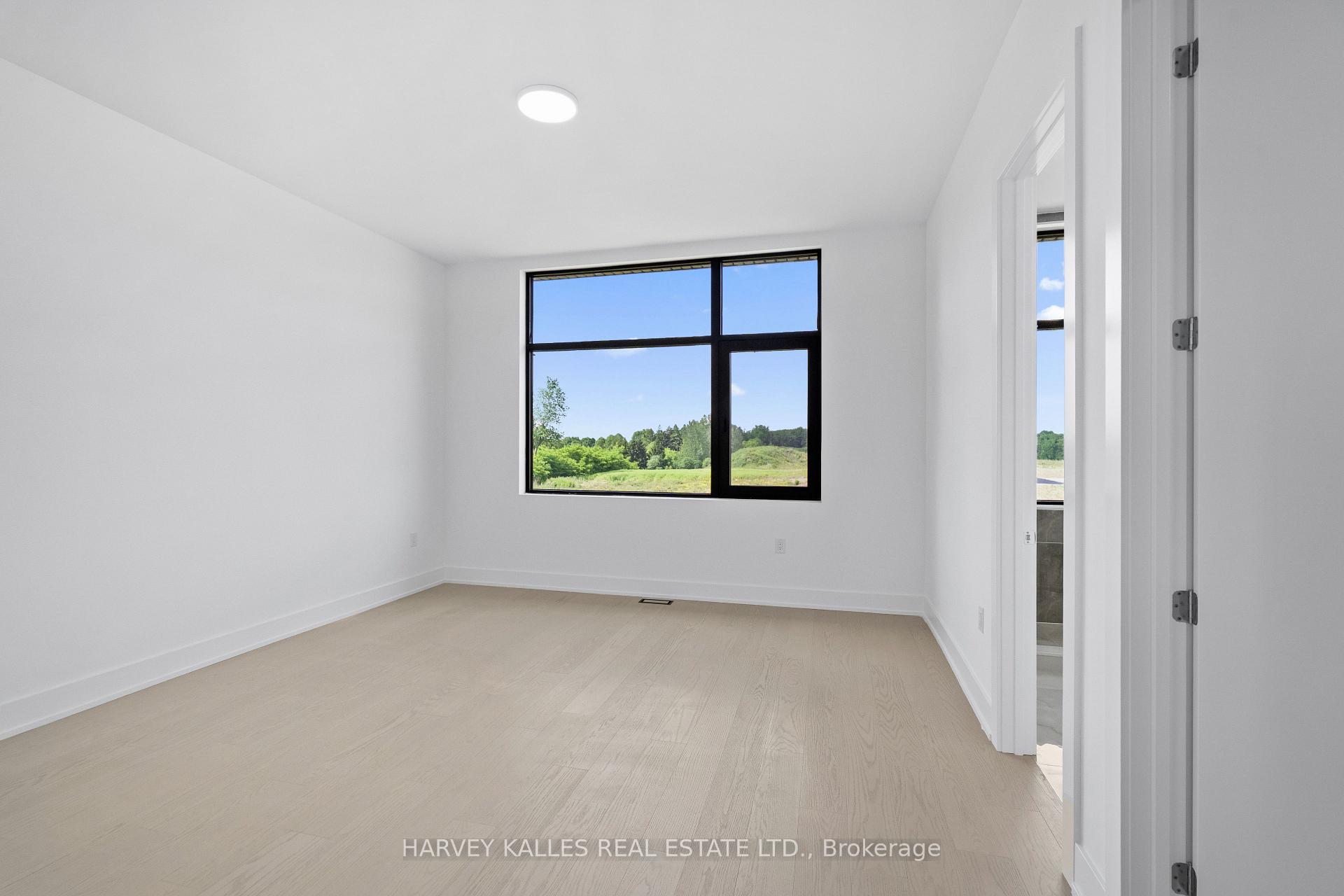 2 Sugarbush Court