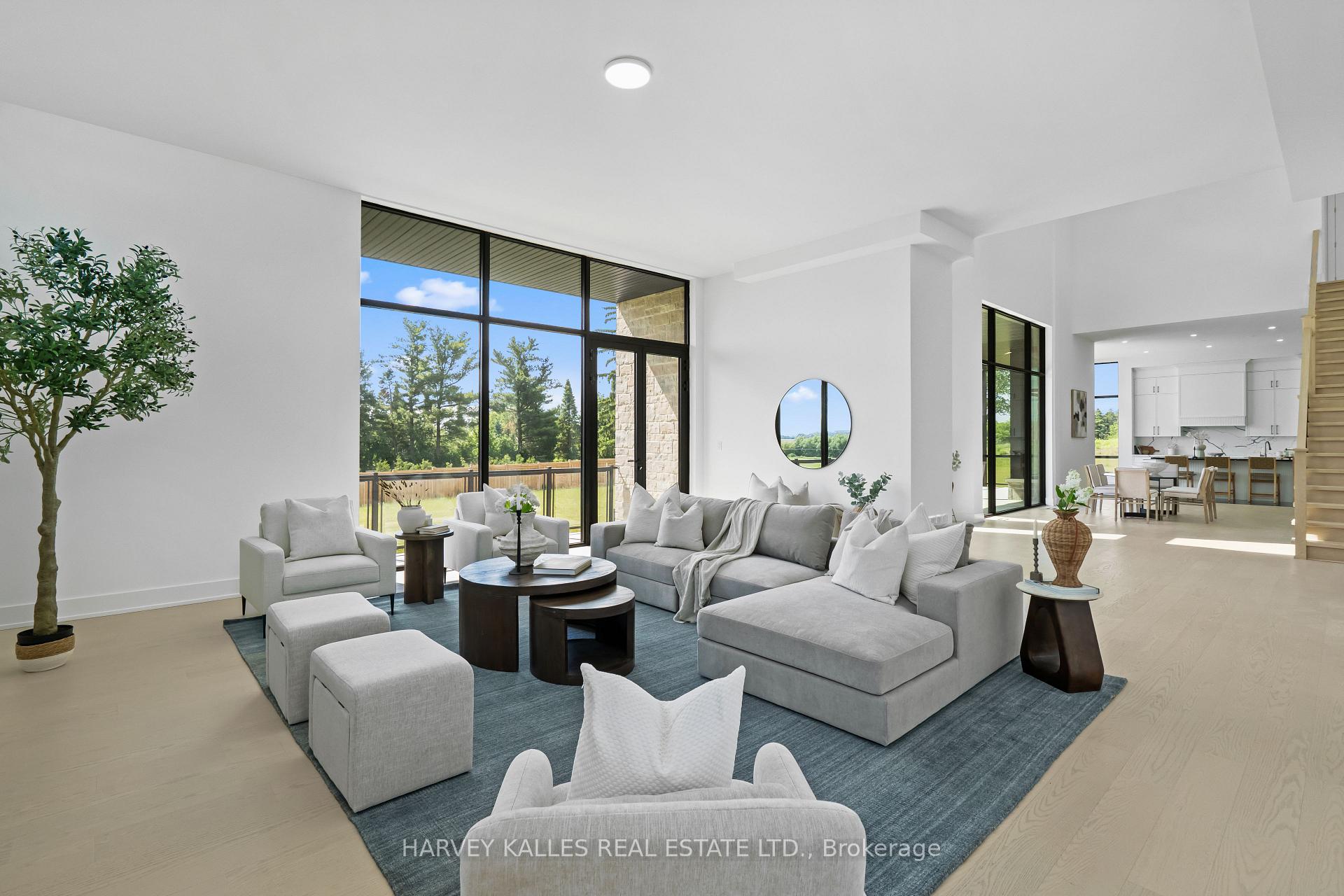 2 Sugarbush Court