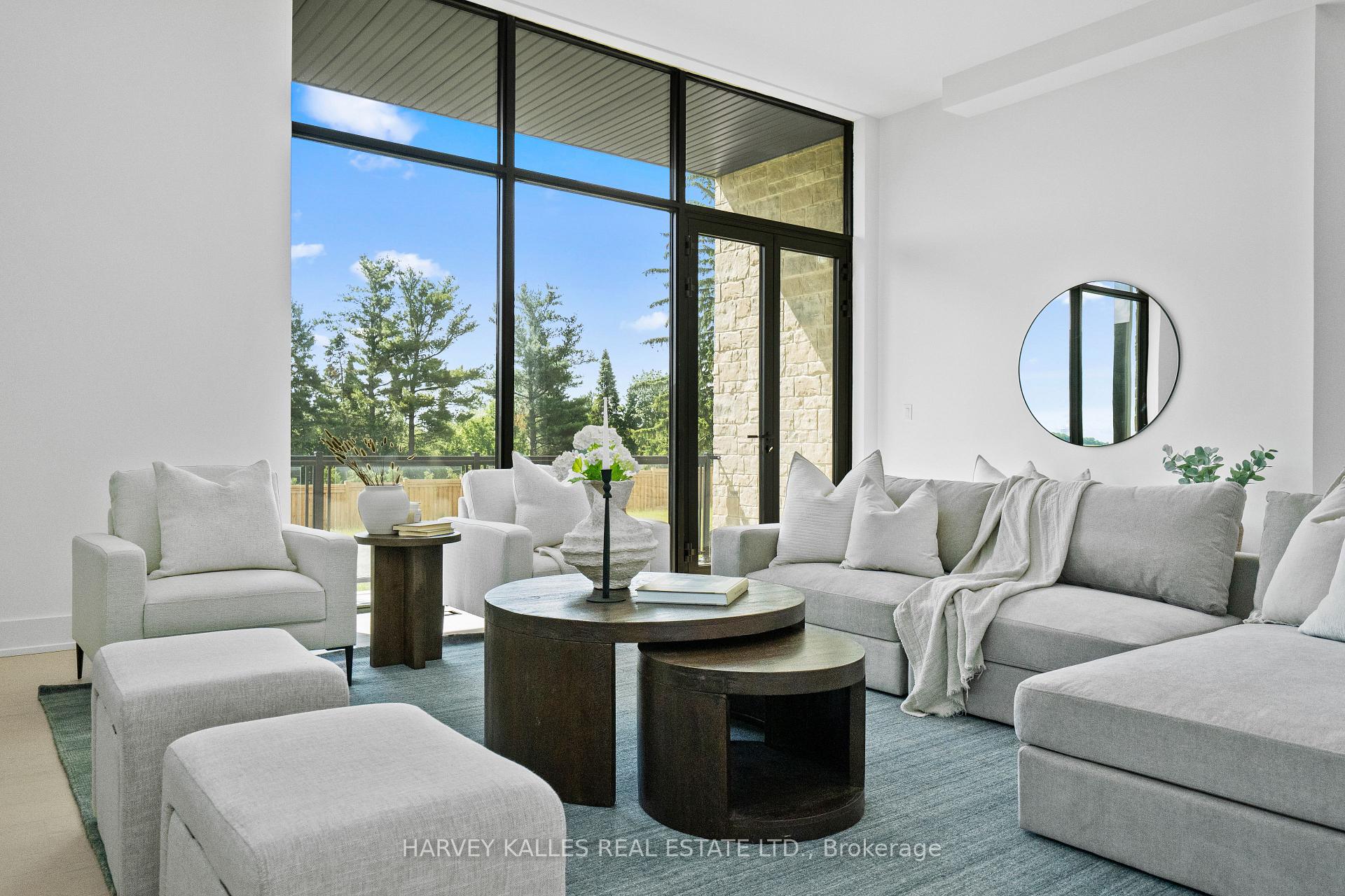 2 Sugarbush Court