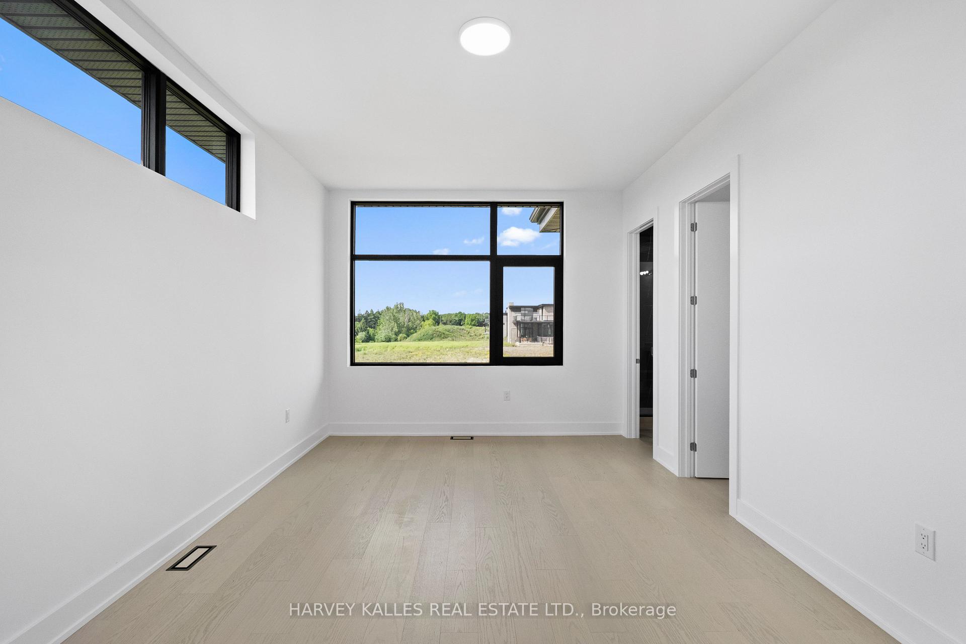2 Sugarbush Court