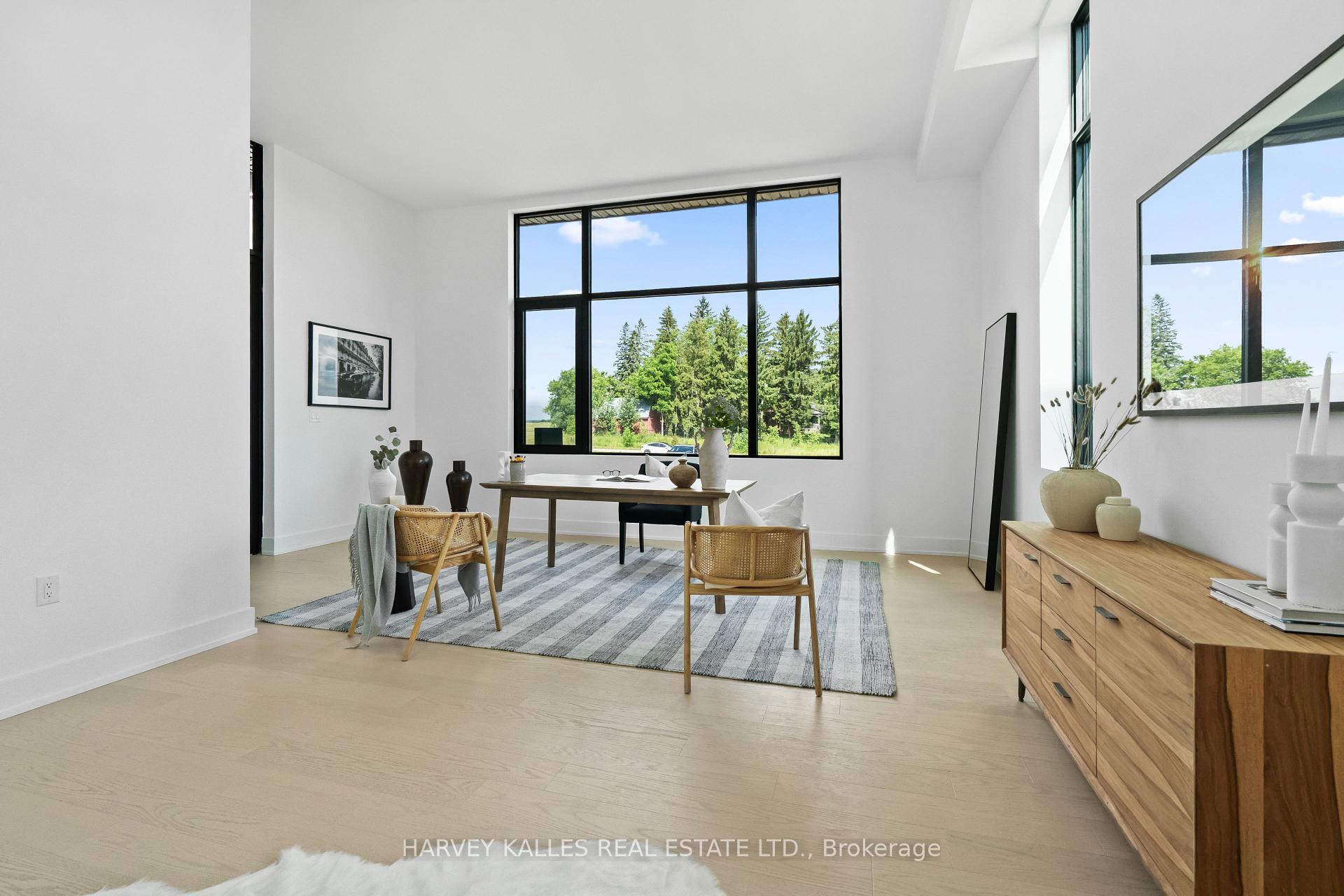 2 Sugarbush Court