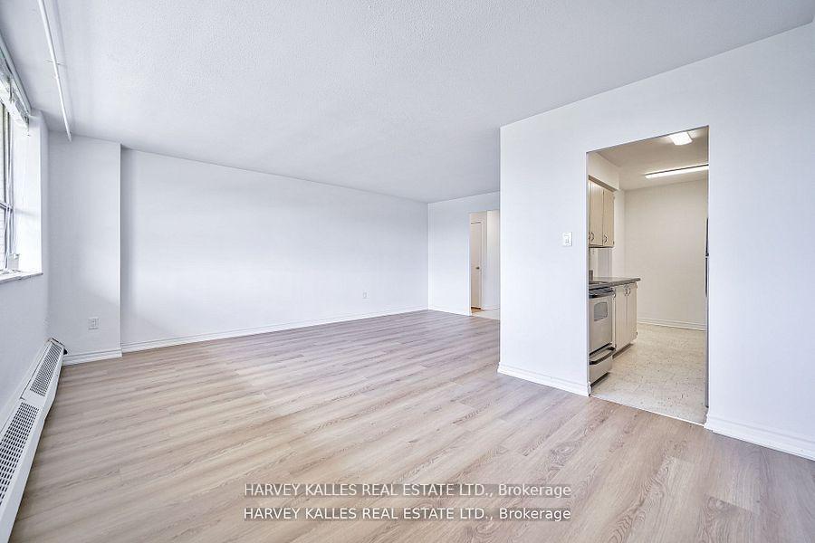 2000 Sheppard Avenue W 505, Toronto Unit: 505