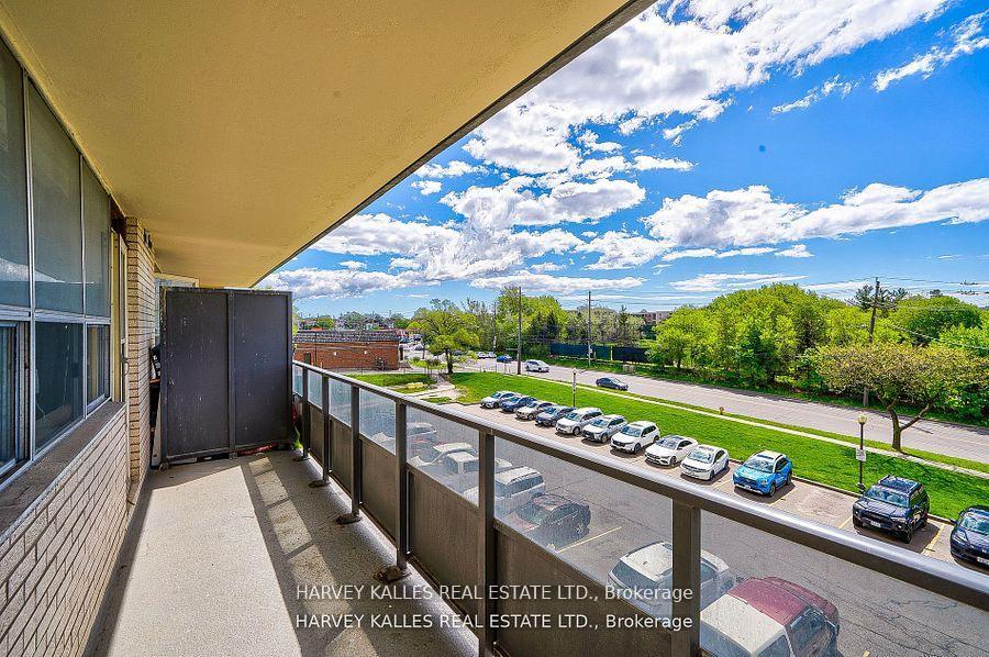 2000 Sheppard Avenue W 505, Toronto Unit: 505
