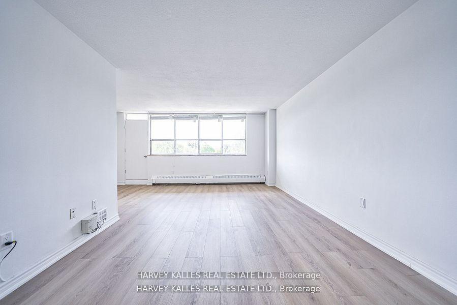 2000 Sheppard Avenue W 505, Toronto Unit: 505