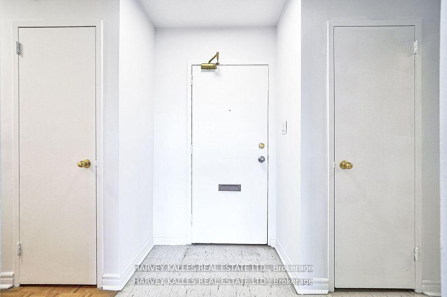 2000 Sheppard Avenue W 505, Toronto Unit: 505