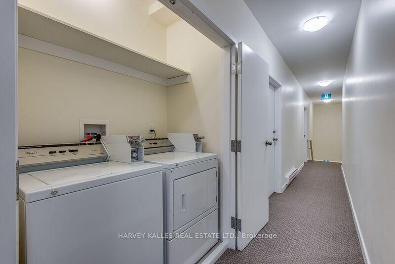 1216 St Clair Avenue W 3, Toronto Unit: 3