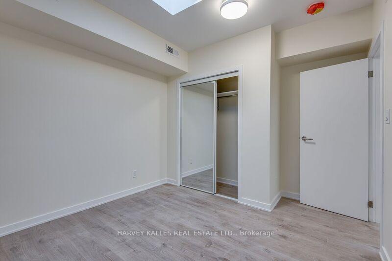 1216 St Clair Avenue W 3, Toronto Unit: 3