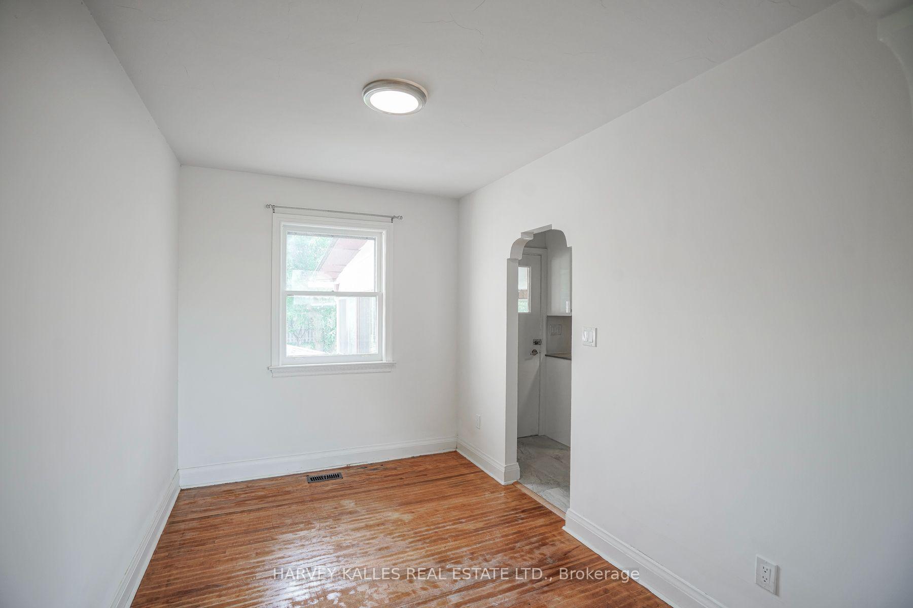 47 Stayner Avenue, Toronto