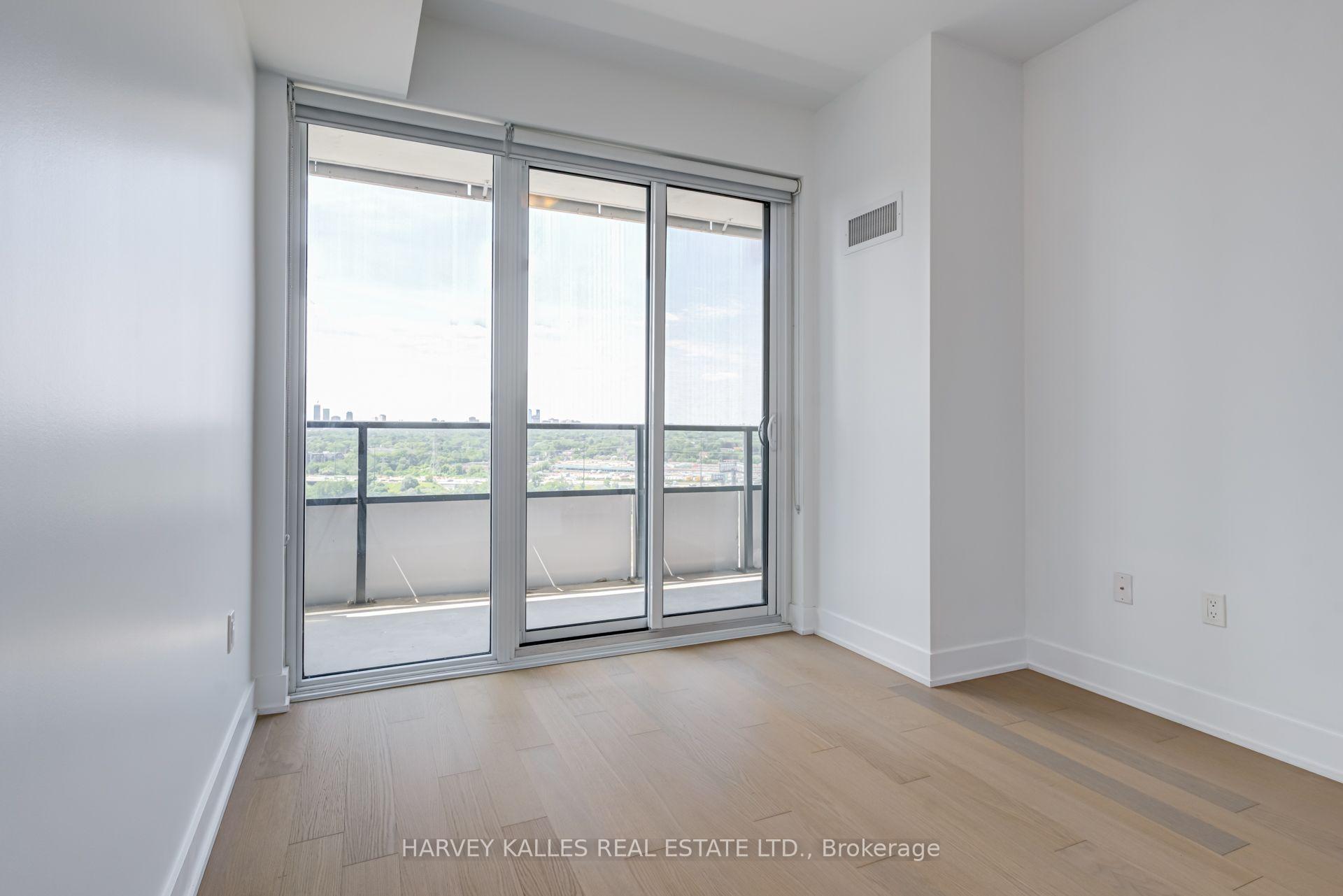 30 Shore Breeze Drive 1822, Toronto Unit: 1822