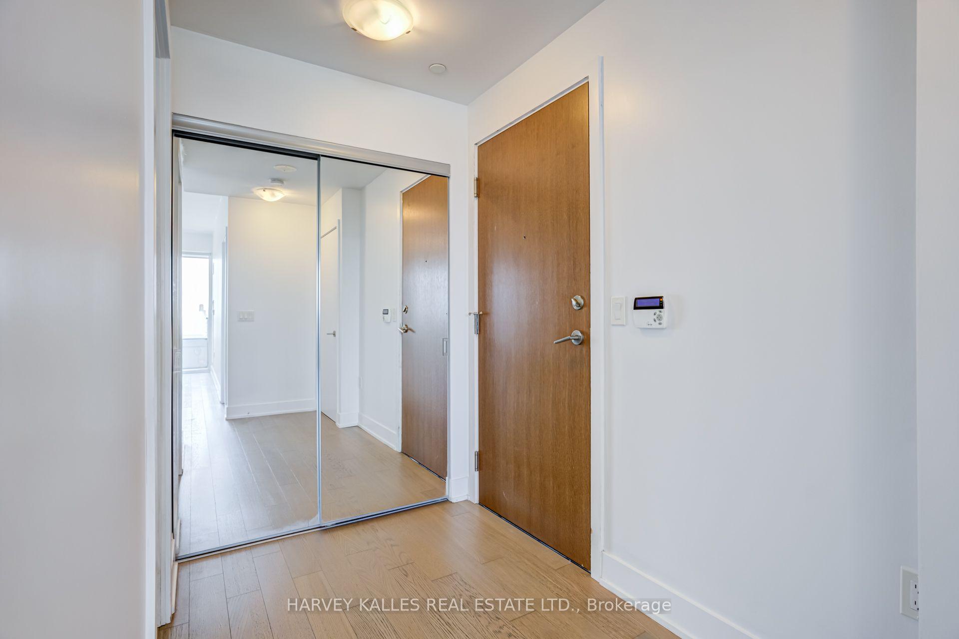 30 Shore Breeze Drive 1822, Toronto Unit: 1822