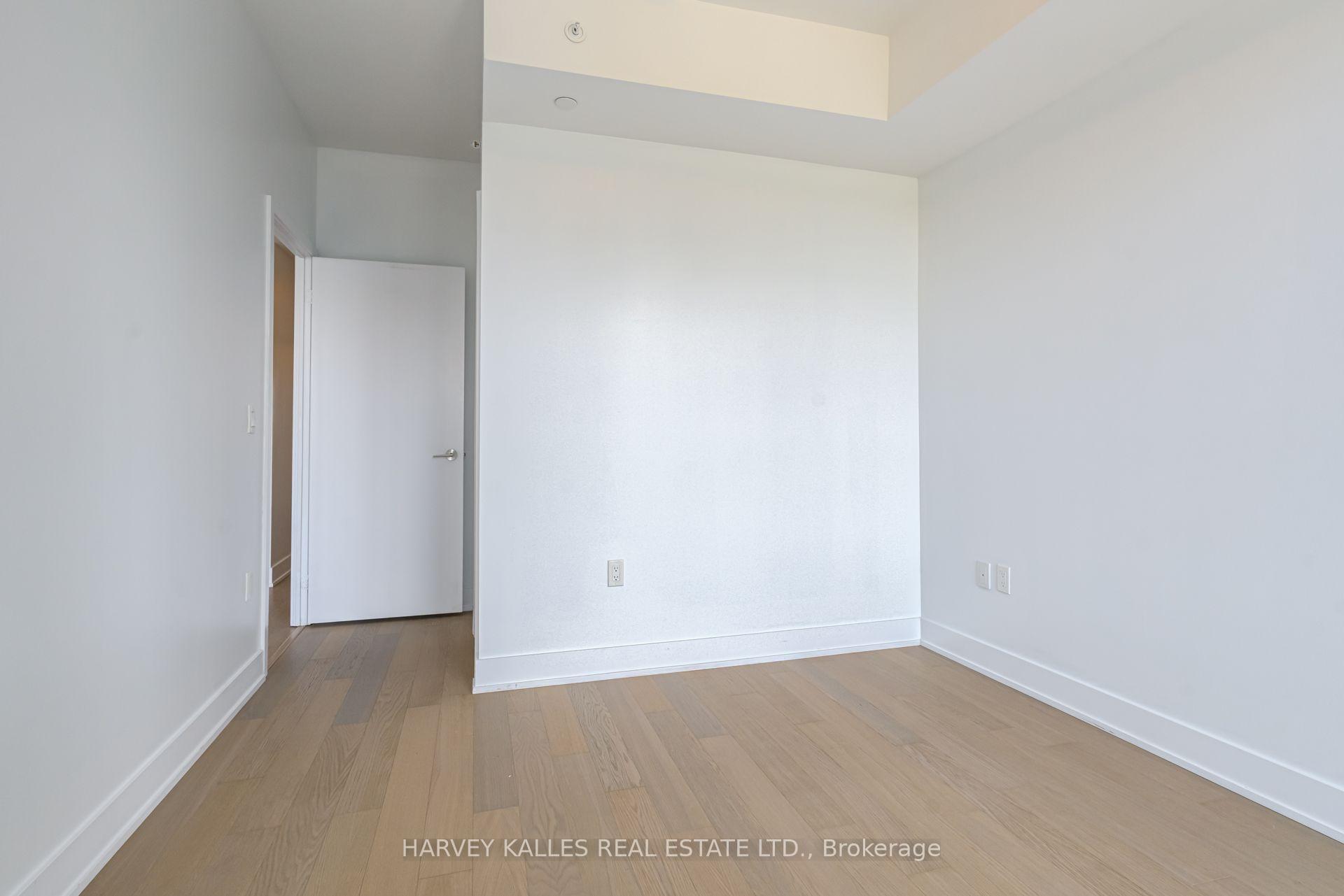 30 Shore Breeze Drive 1822, Toronto Unit: 1822