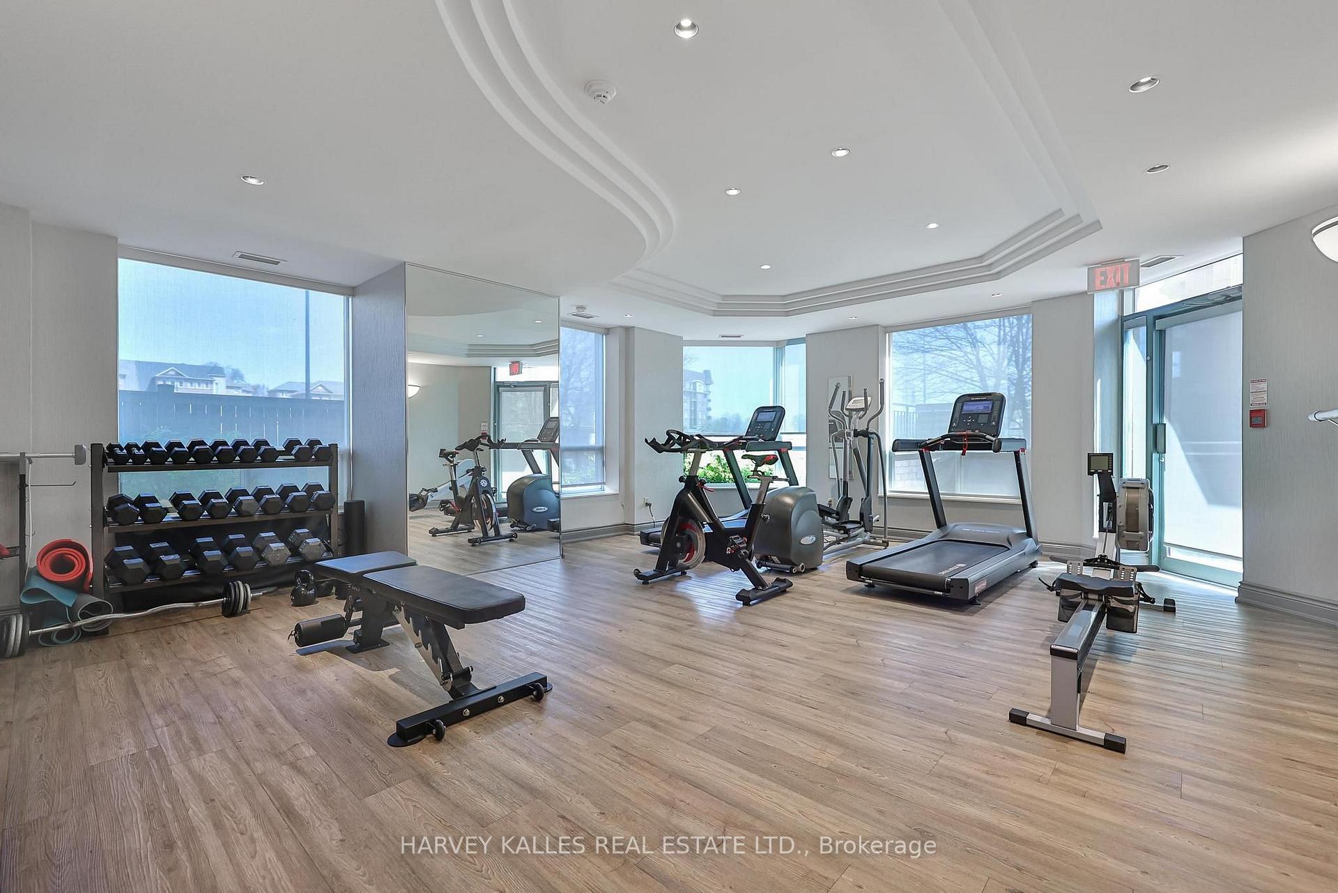 190 Manitoba Street 904, Toronto Unit: 904