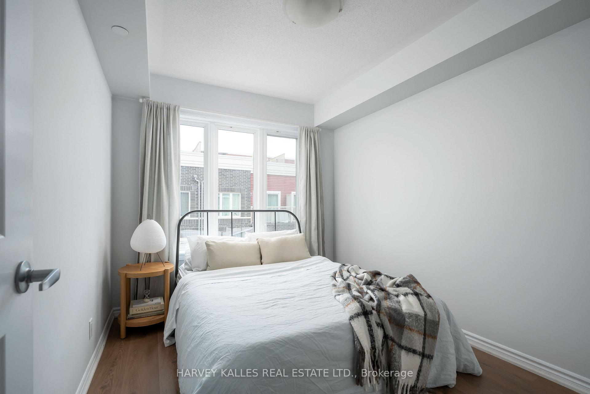 85 Eastwood Park Gardens 35, Toronto Unit: 35