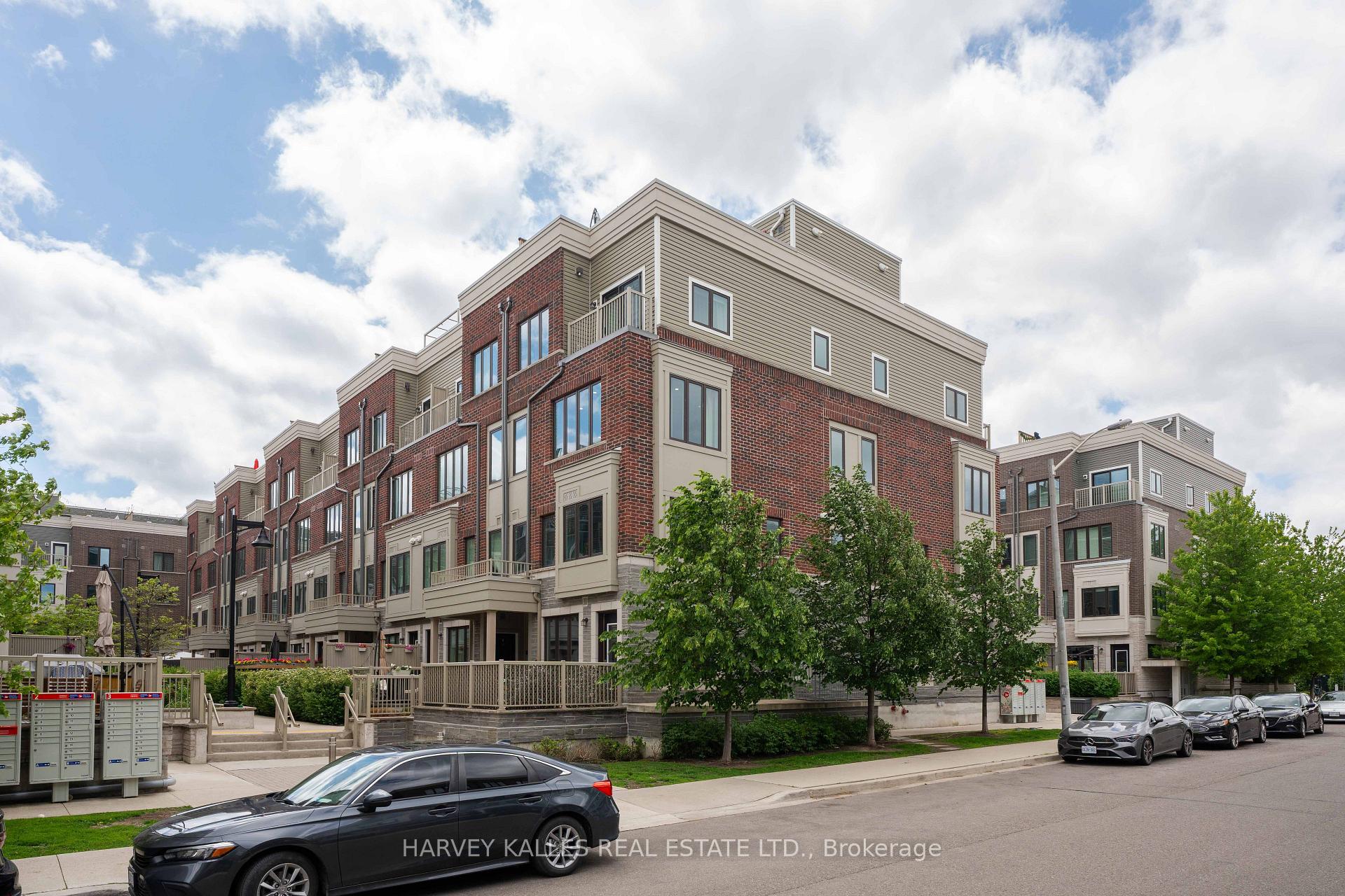 85 Eastwood Park Gardens 35, Toronto Unit: 35