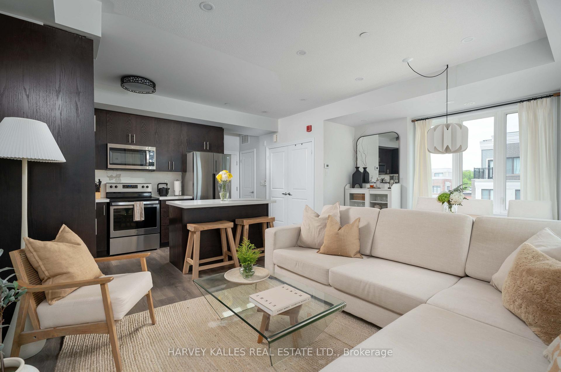 85 Eastwood Park Gardens 35, Toronto Unit: 35