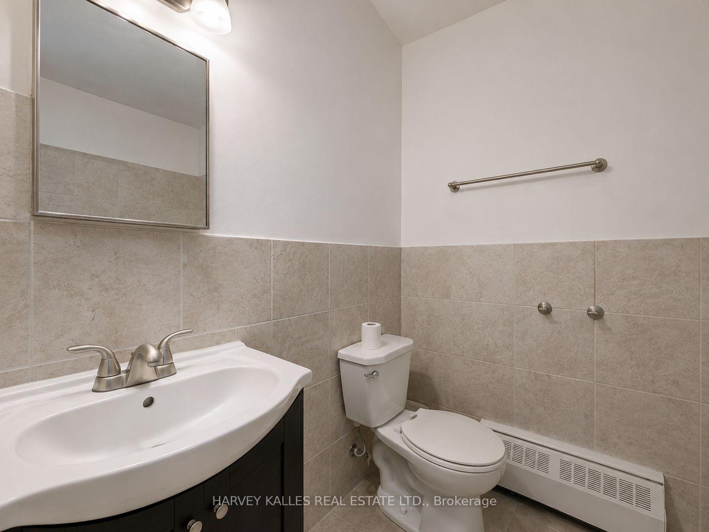 80 Blackfriar Avenue 305, Toronto Unit: 305