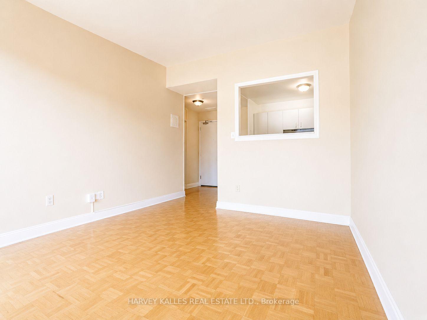 80 Blackfriar Avenue 305, Toronto Unit: 305