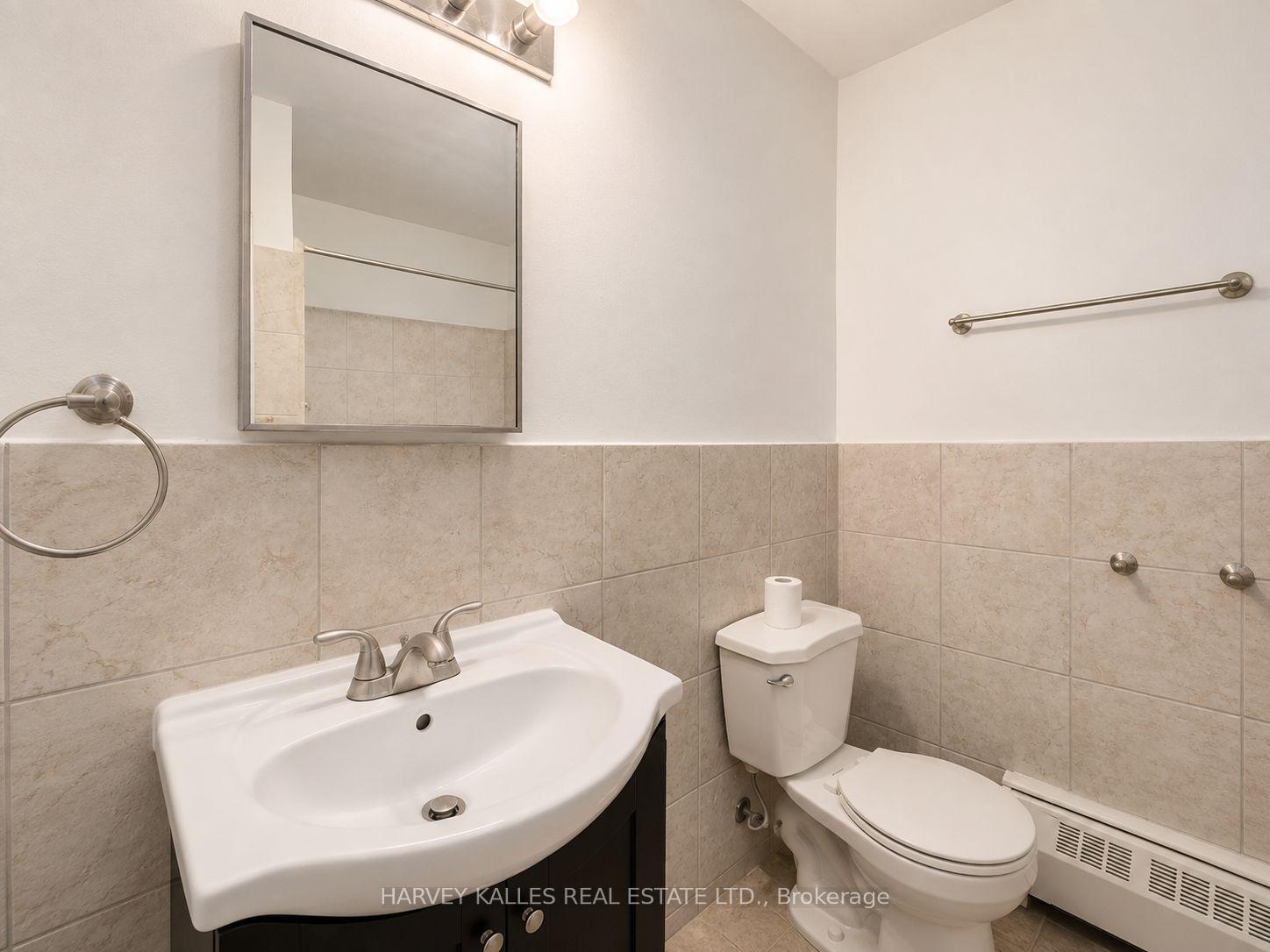 80 Blackfriar Avenue 305, Toronto Unit: 305